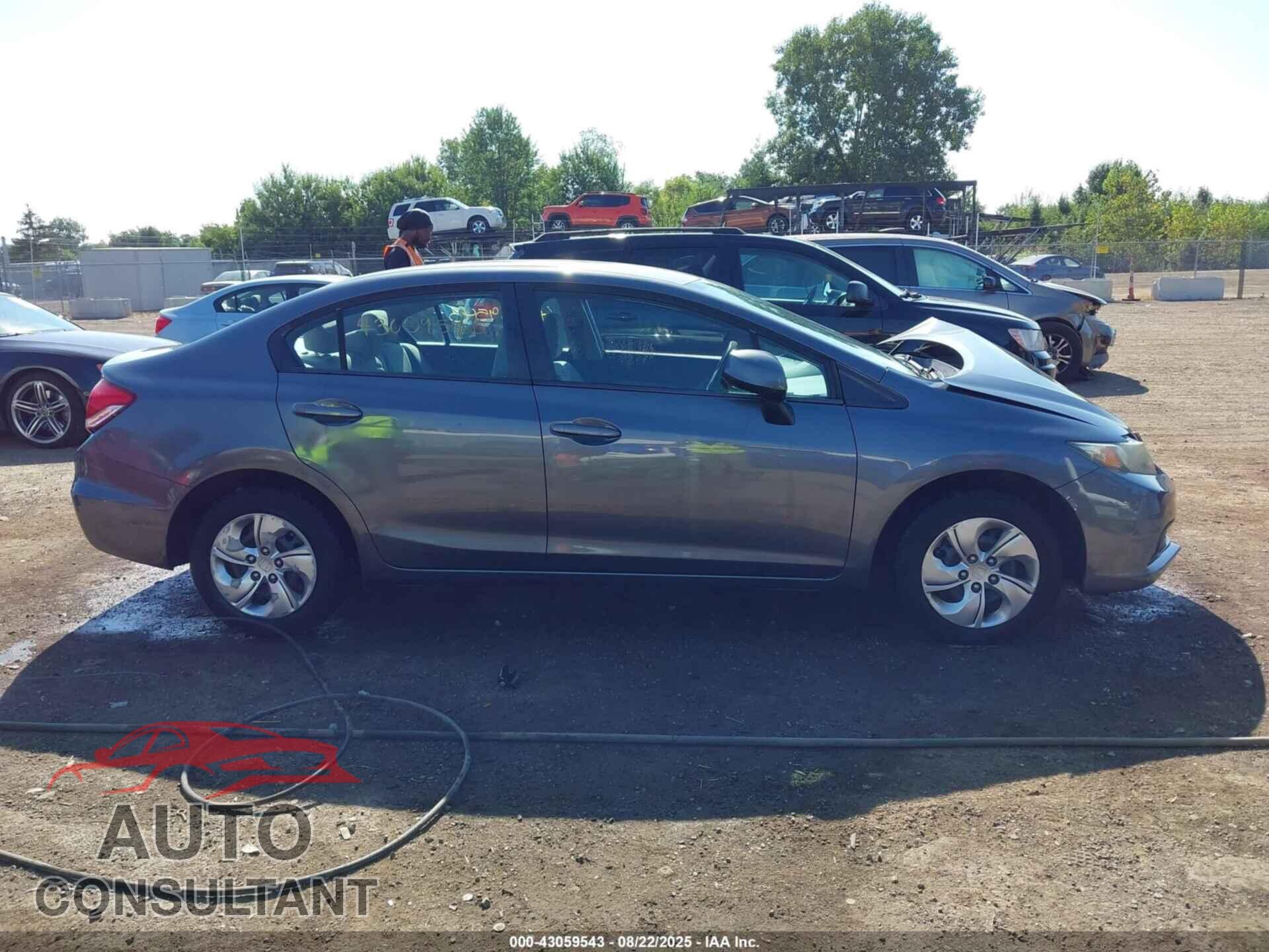 HONDA CIVIC 2013 - 19XFB2F56DE045606