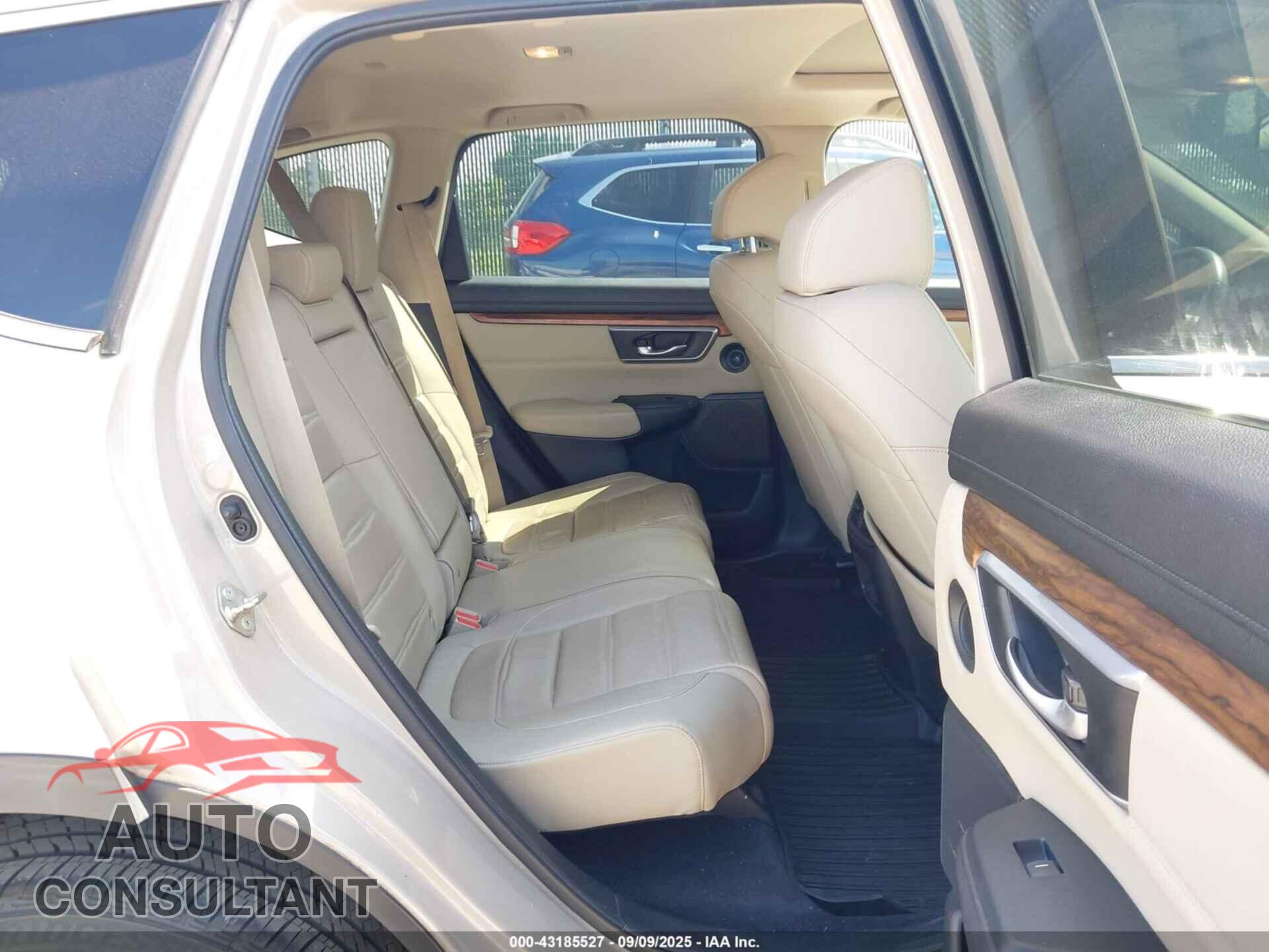 HONDA CR-V 2017 - 5J6RW2H82HL043285