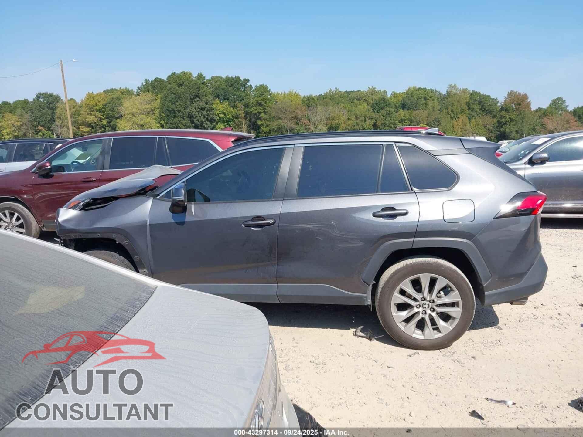 TOYOTA RAV4 2023 - 2T3C1RFV4PC250687