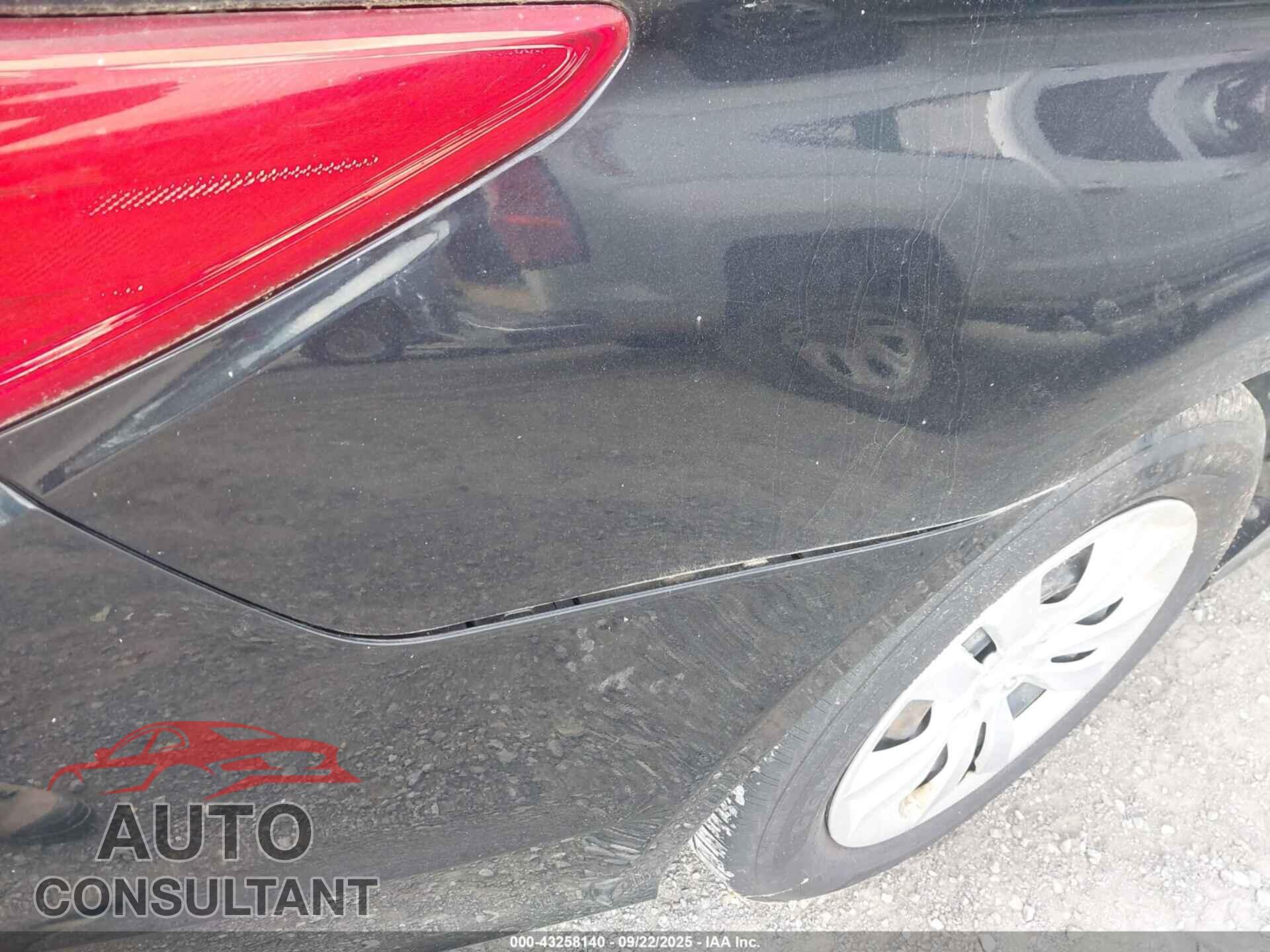 HYUNDAI SONATA 2011 - 5NPEB4AC3BH043544