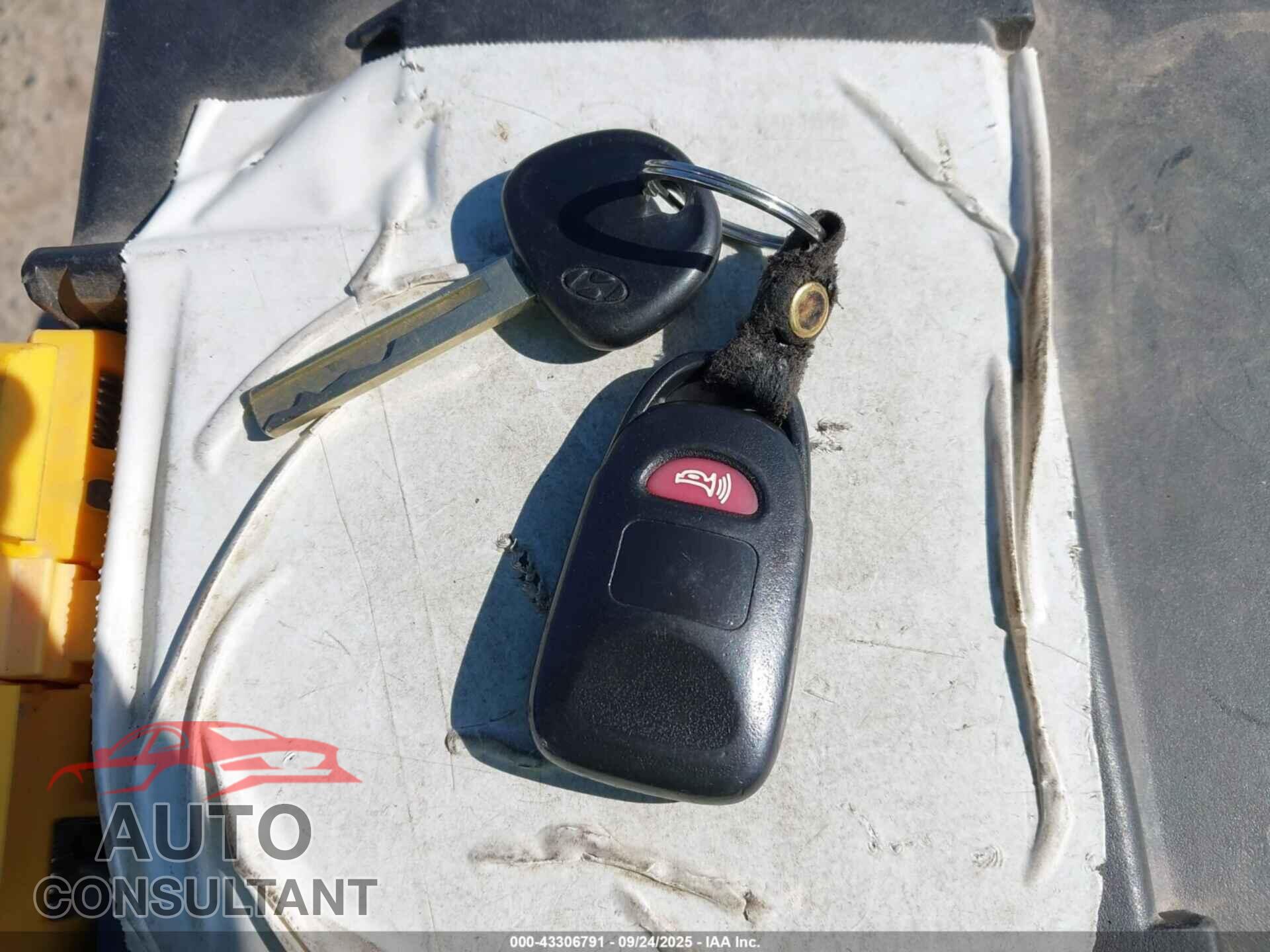 HYUNDAI ACCENT 2012 - KMHCU5AE3CU021149