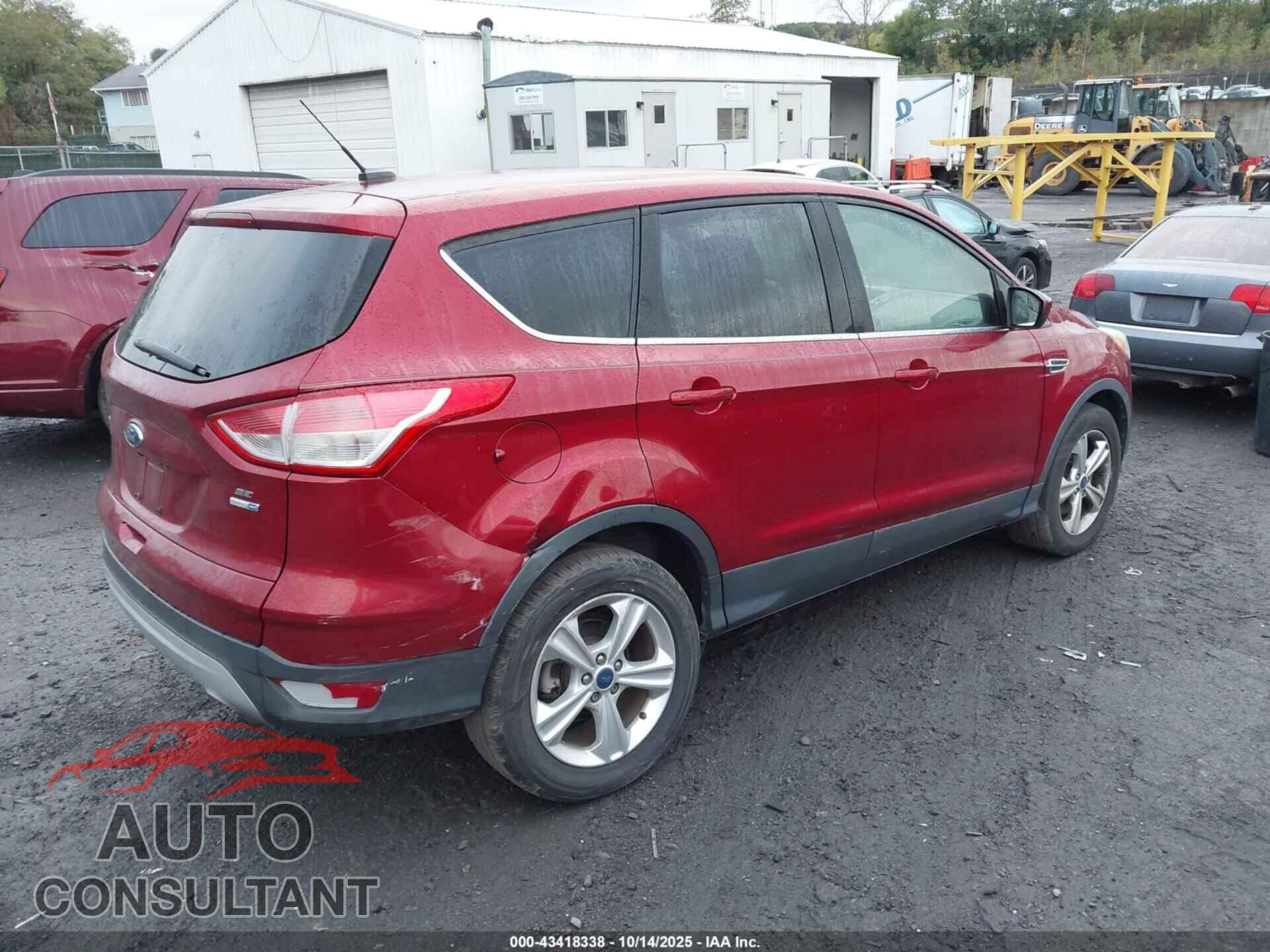 FORD ESCAPE 2015 - 1FMCU9GX4FUA21570
