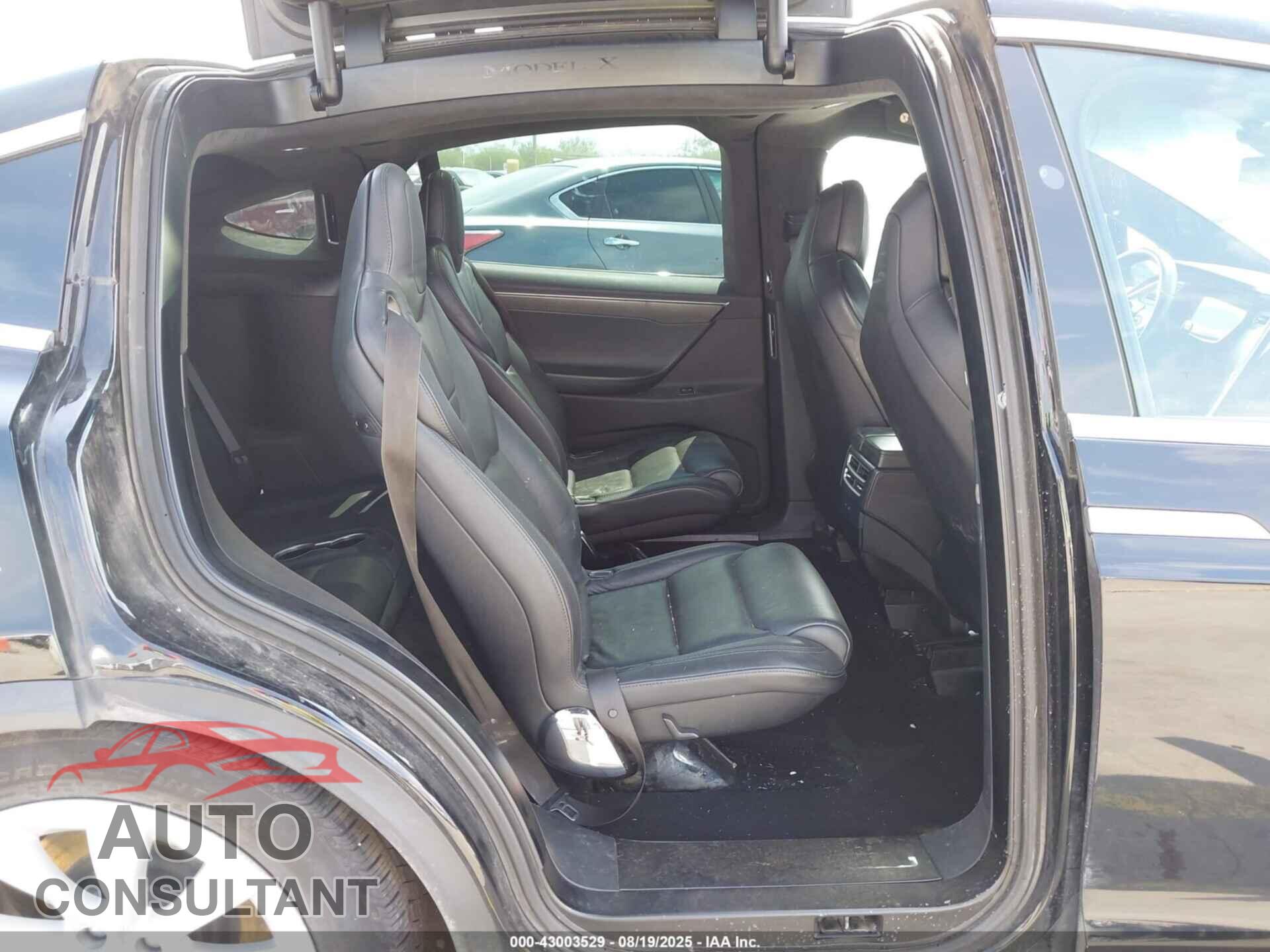 TESLA MODEL X 2017 - 5YJXCBE28HF043784