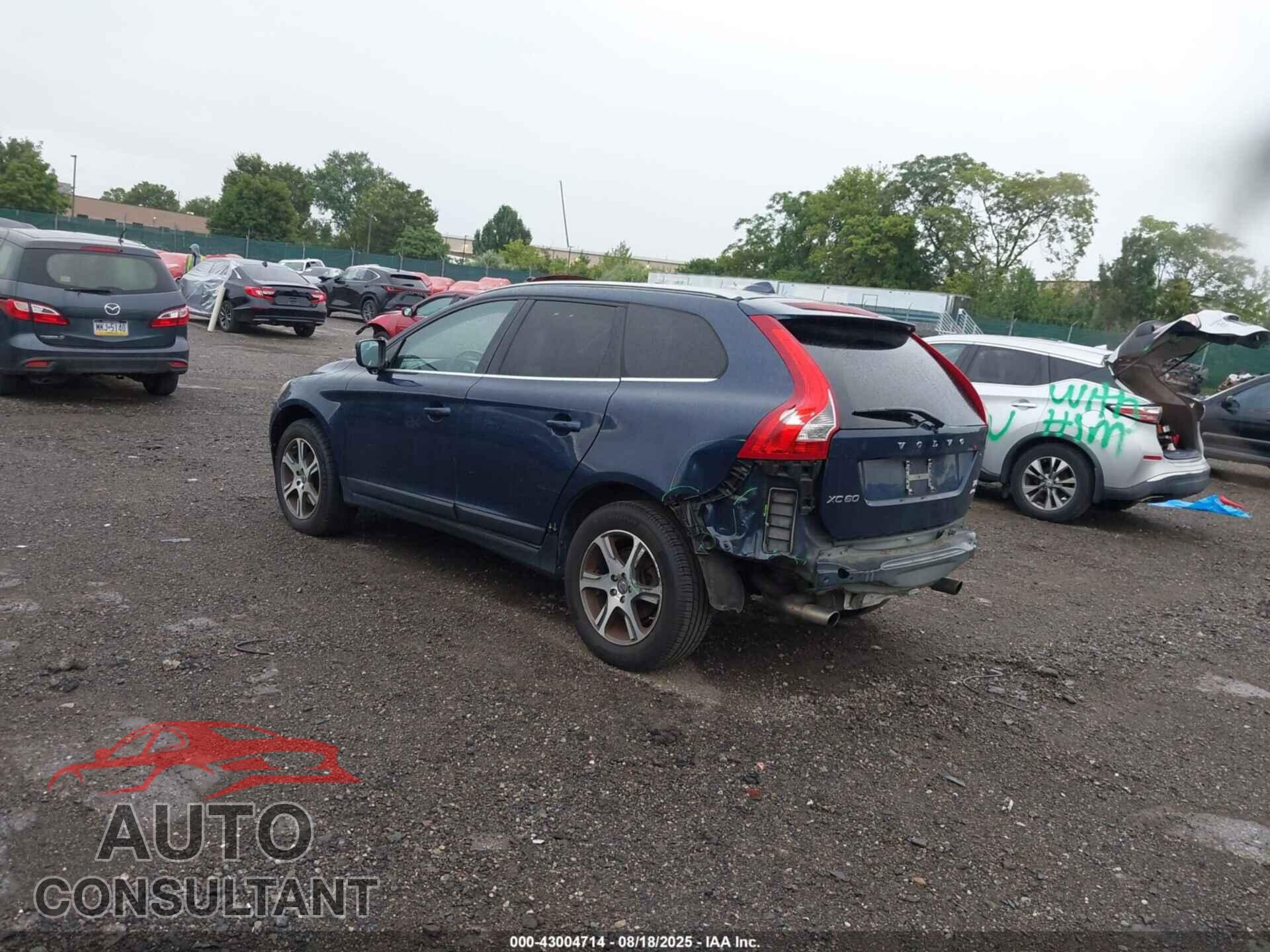 VOLVO XC60 2012 - YV4902DZ7C2293803
