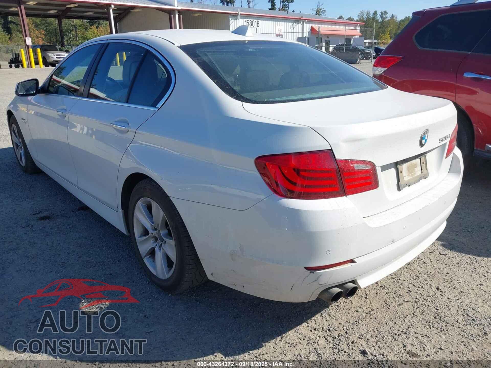 BMW 528I 2011 - WBAFR1C57BDS36067