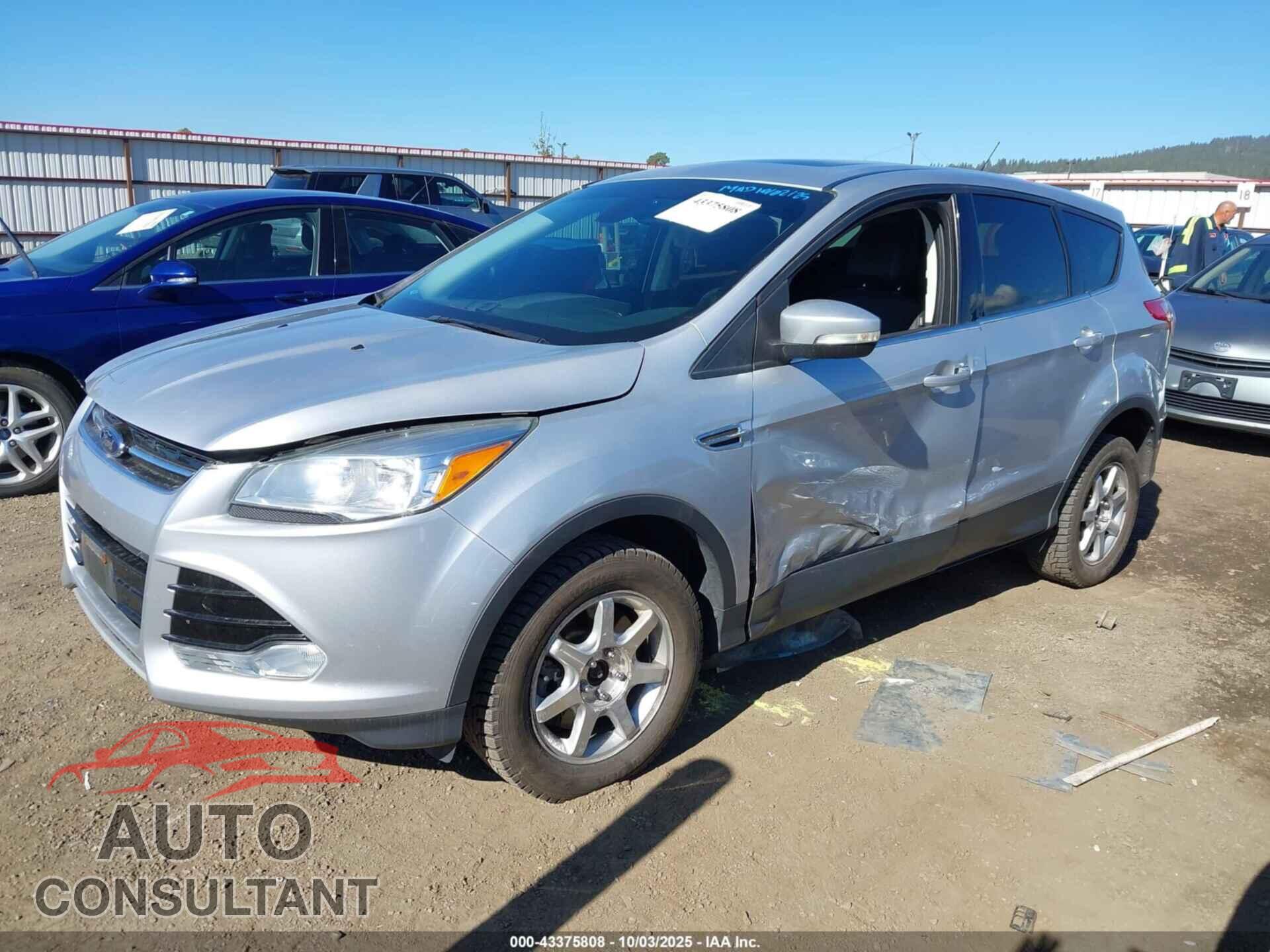 FORD ESCAPE 2013 - 1FMCU9H97DUC55943