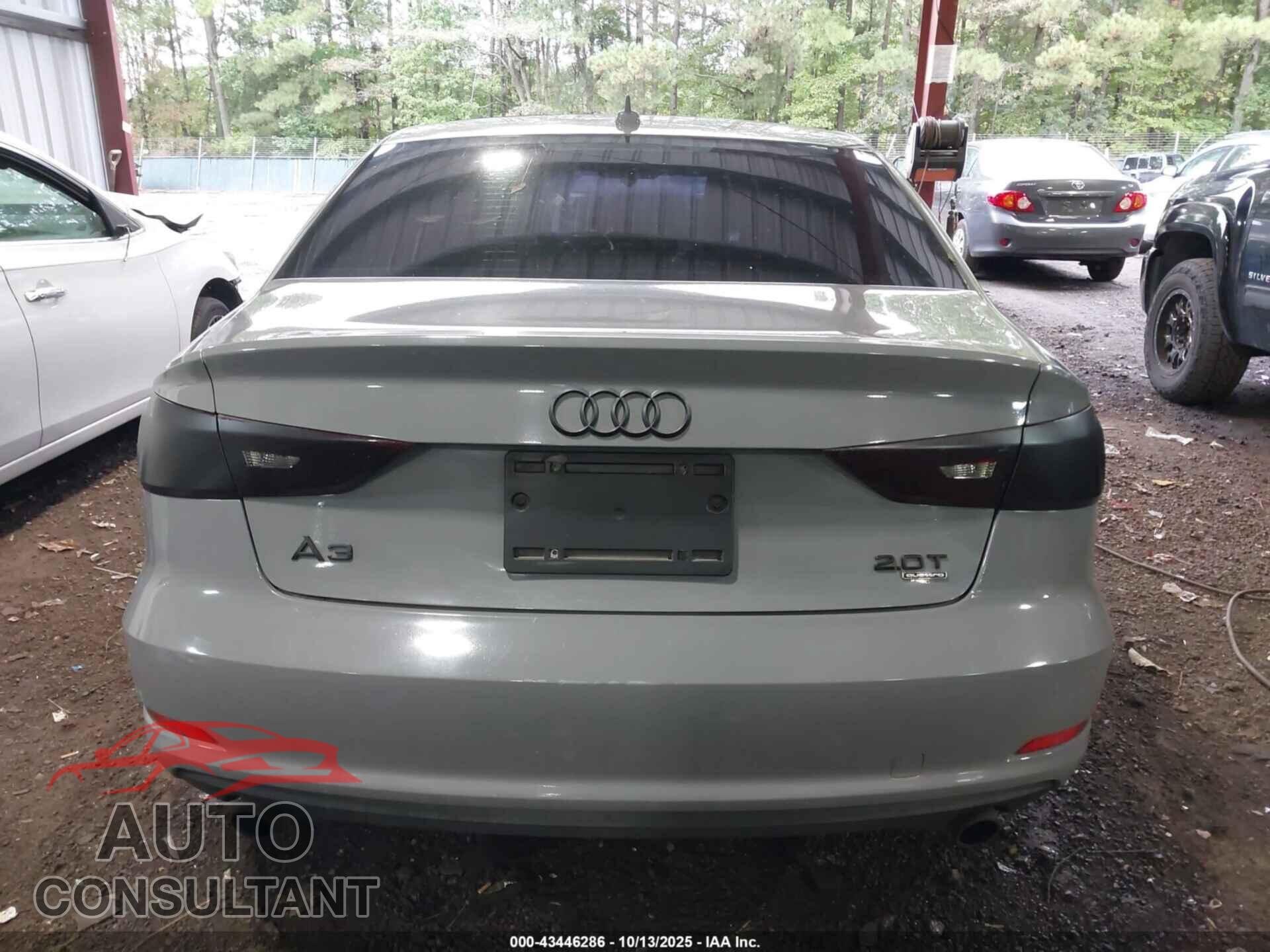 AUDI A3 2015 - WAUBFGFF6F1009264