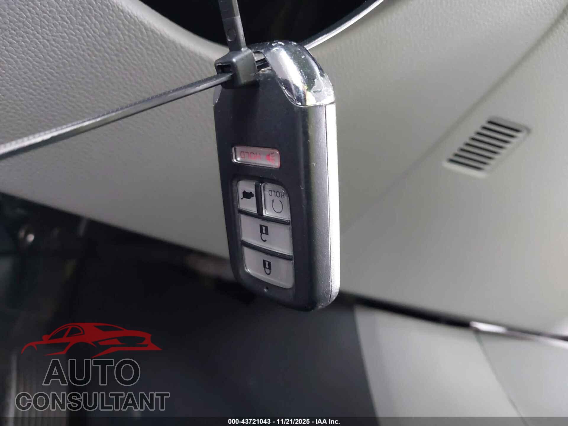 HONDA PILOT 2017 - 5FNYF6H37HB056162