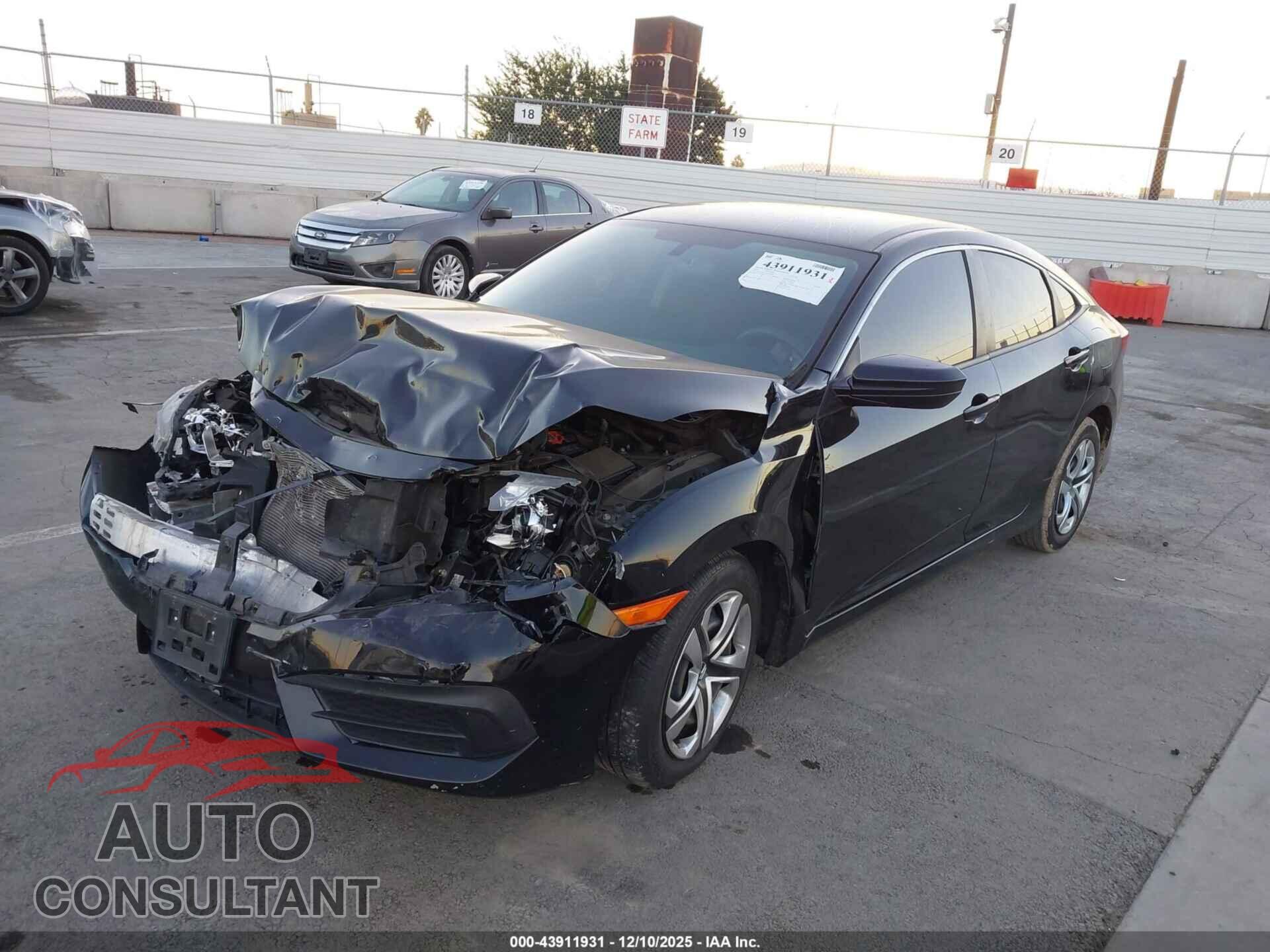 HONDA CIVIC 2018 - 2HGFC2F55JH574883