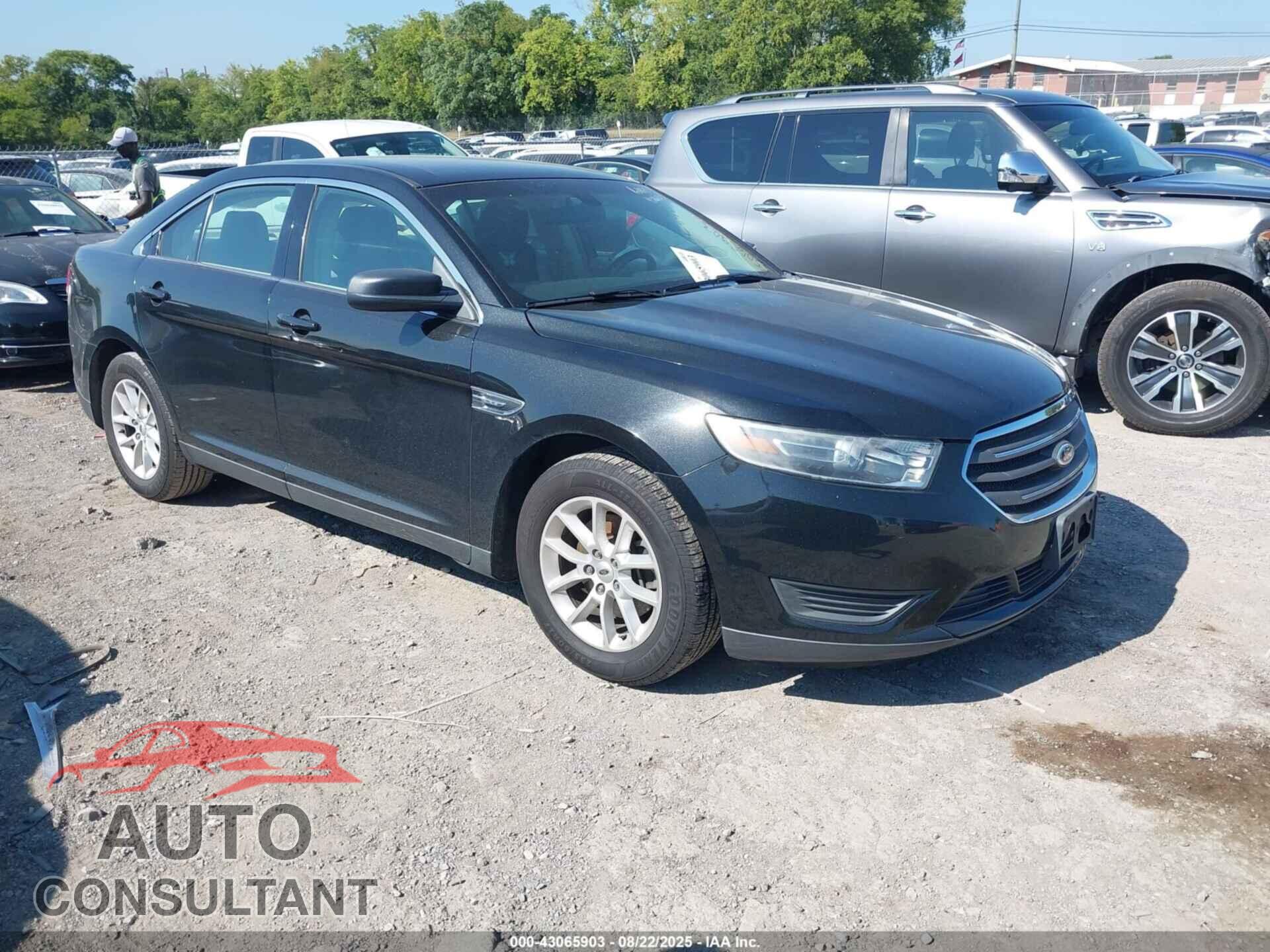 FORD TAURUS 2015 - 1FAHP2D88FG110648