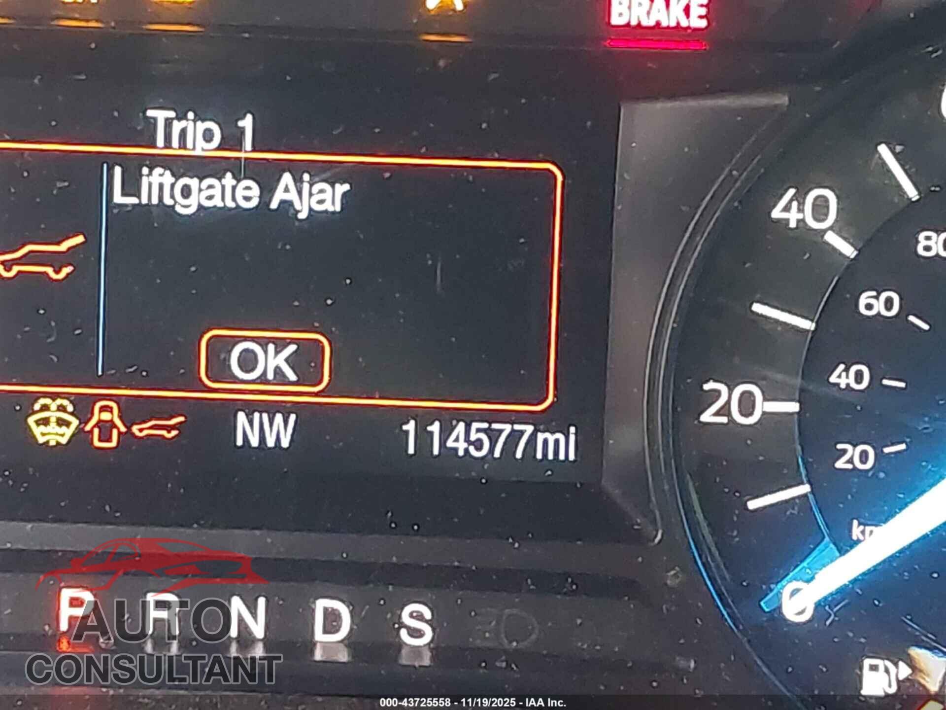 FORD EXPLORER 2017 - 1FM5K7B85HGA00098