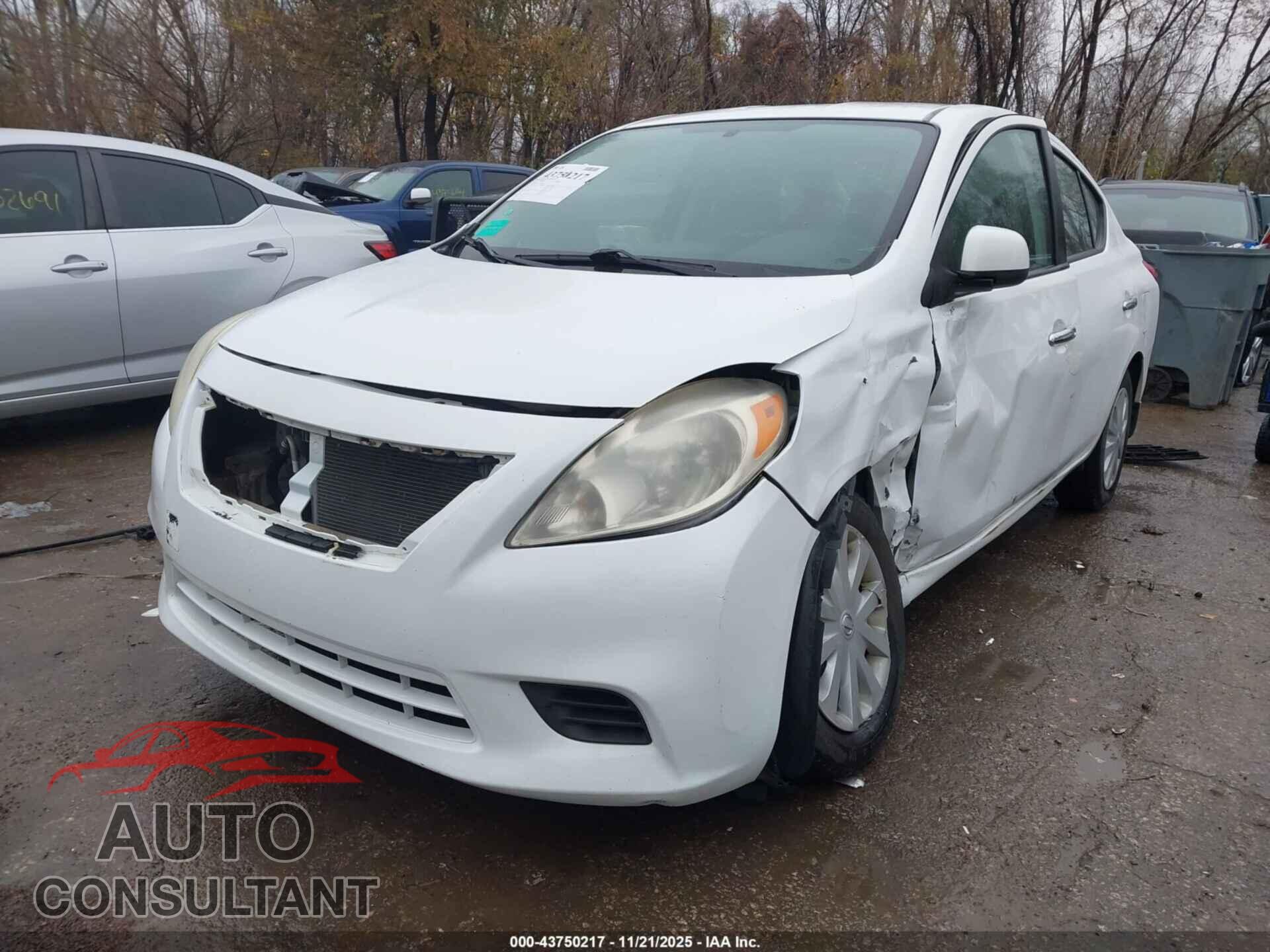 NISSAN VERSA 2012 - 3N1CN7AP1CL858218