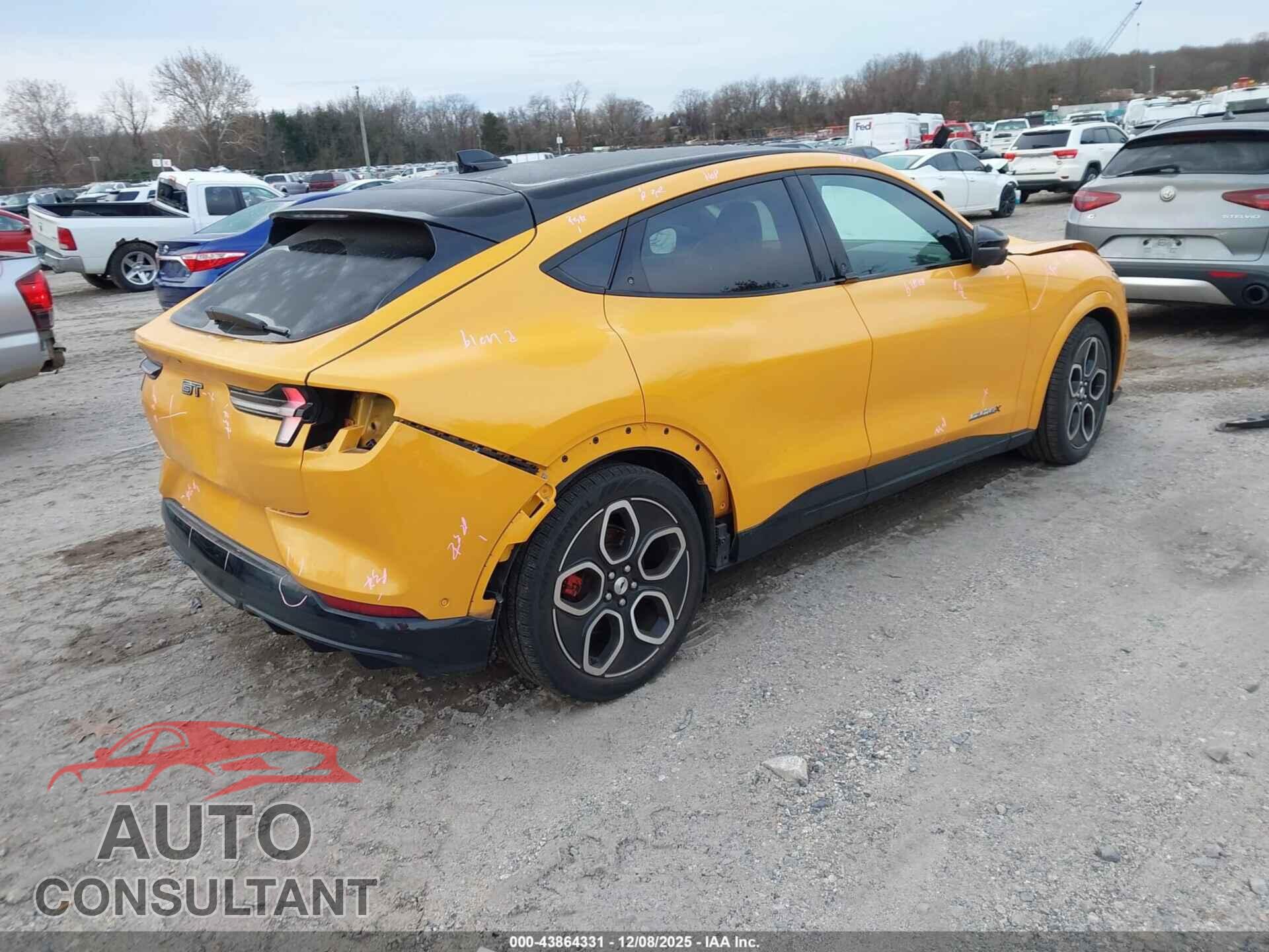 FORD MUSTANG MACH-E 2023 - 3FMTK4SE6PMA08257