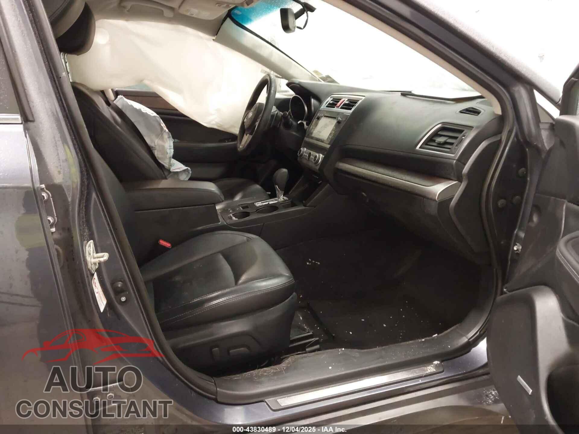 SUBARU OUTBACK 2015 - 4S4BSBLC4F3239641