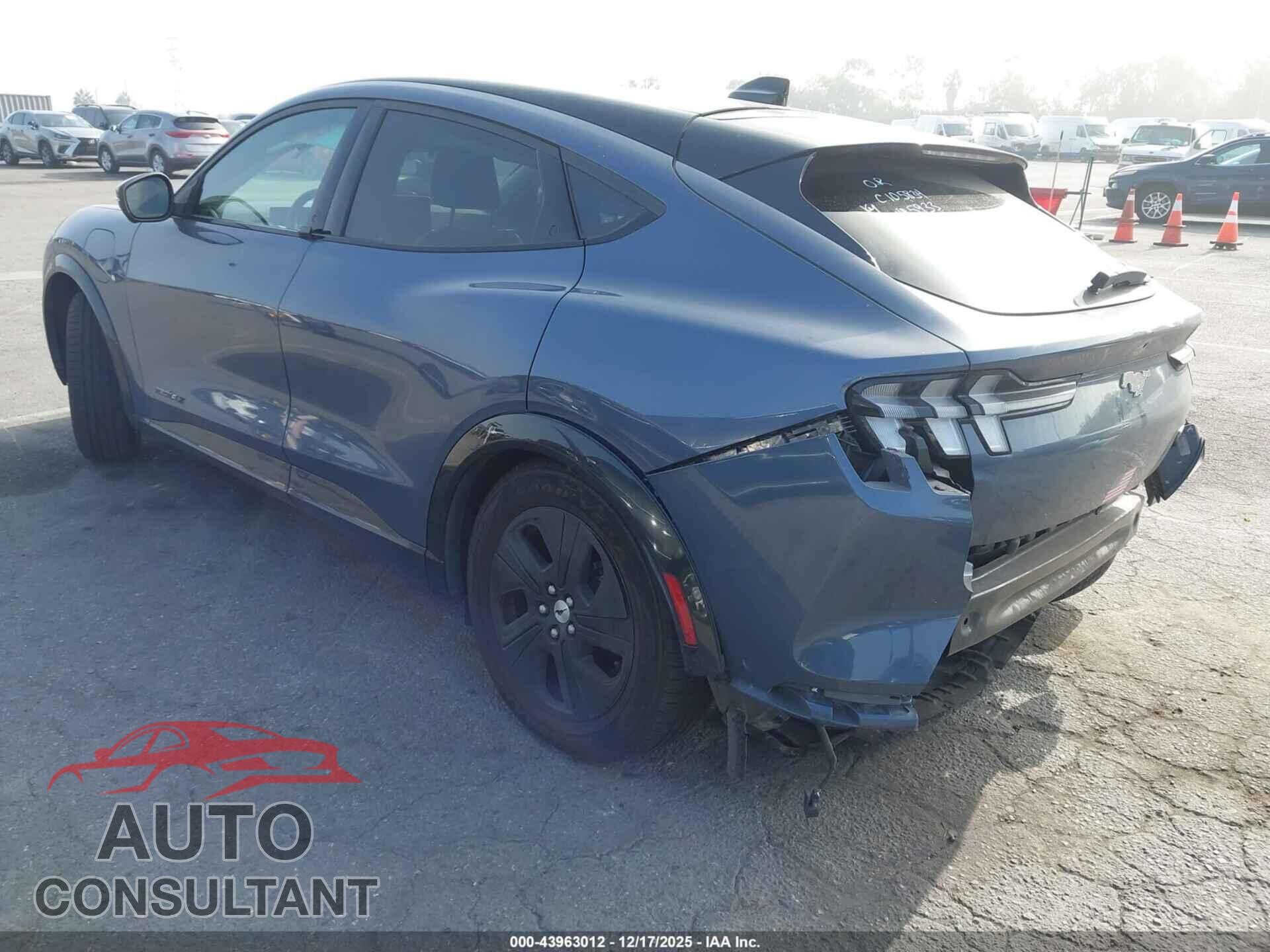 FORD MUSTANG MACH-E 2021 - 3FMTK2R76MMA05933