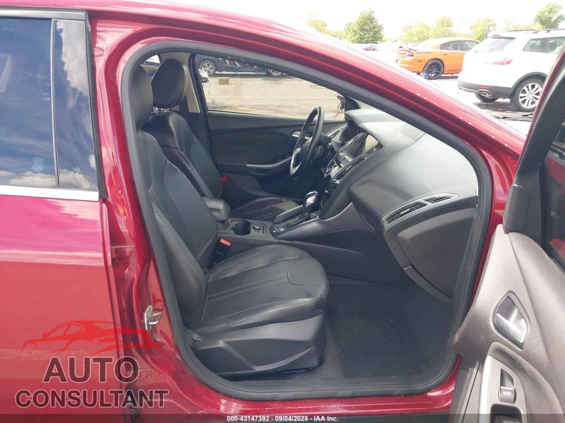 FORD FOCUS 2013 - 1FADP3N25DL182829