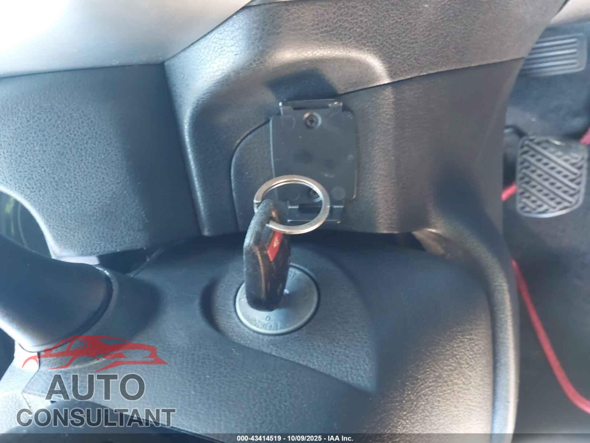 NISSAN VERSA NOTE 2015 - 3N1CE2CP3FL377682