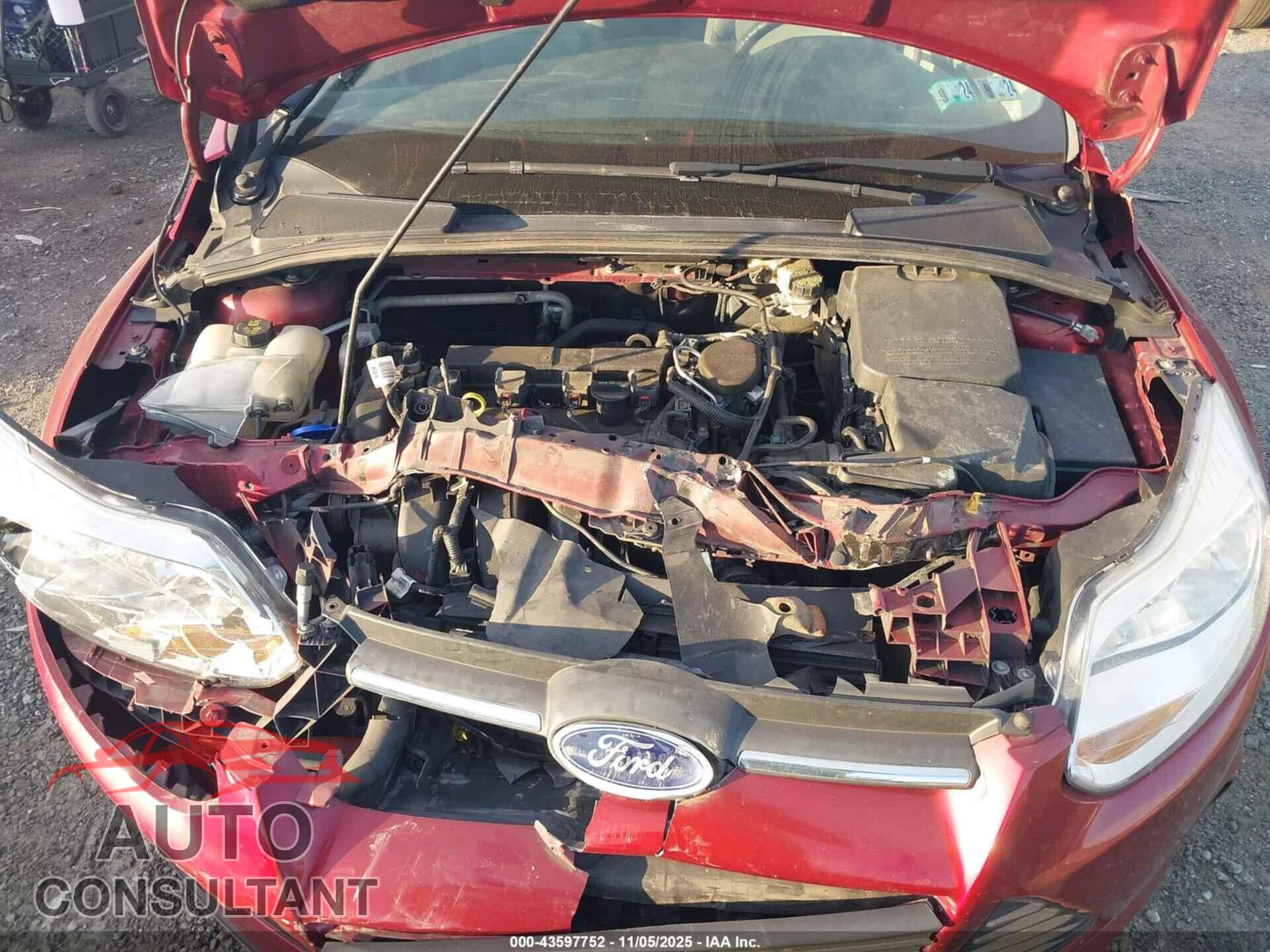FORD FOCUS 2014 - 1FADP3F23EL348720