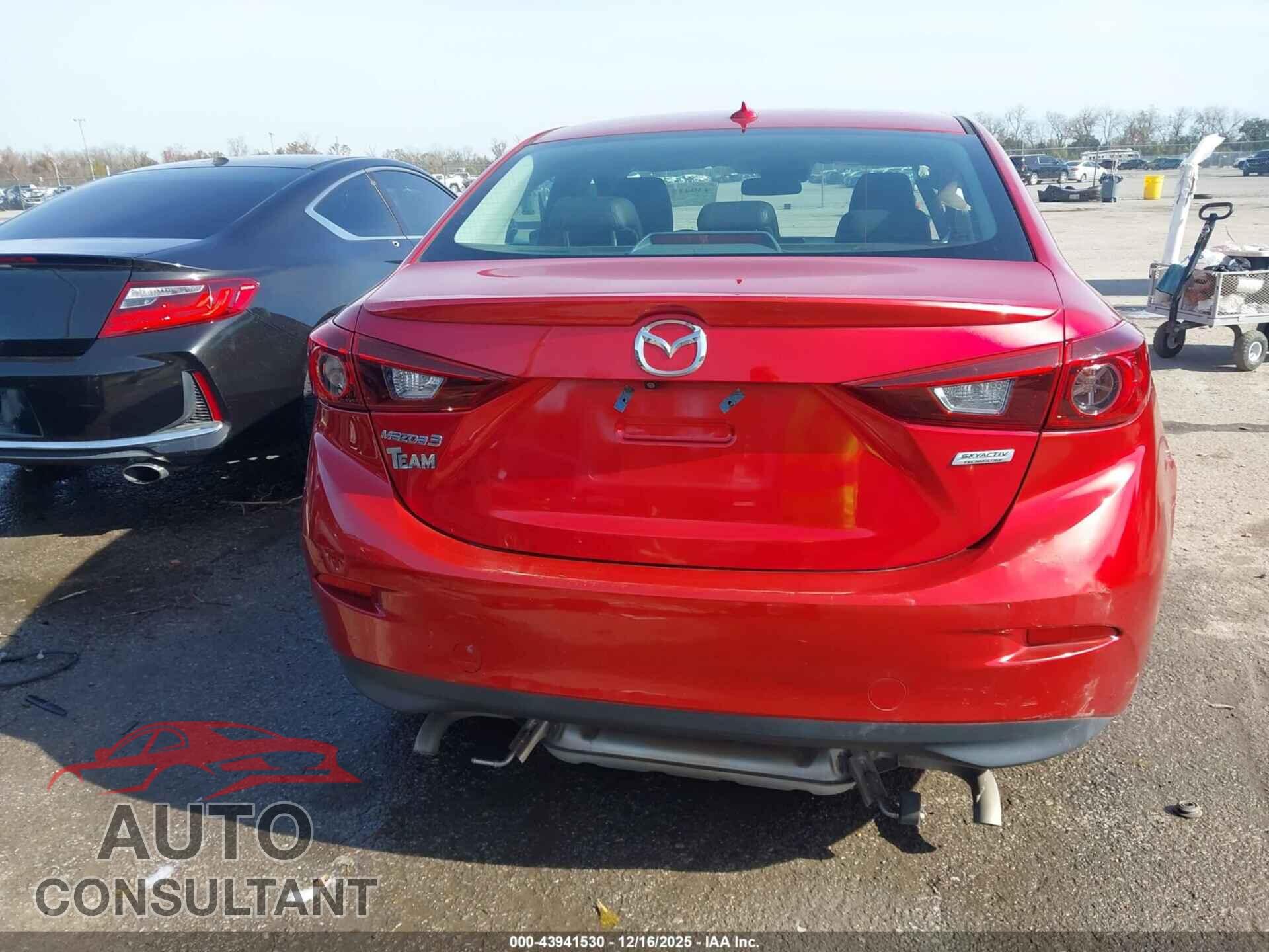MAZDA MAZDA3 2017 - 3MZBN1V71HM113807