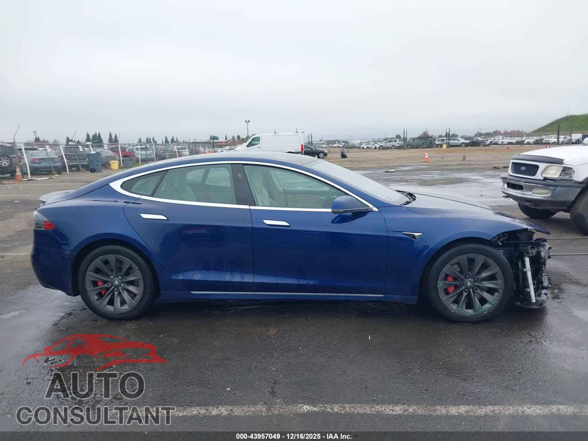 TESLA MODEL S 2017 - 5YJSA1E4XHF227541