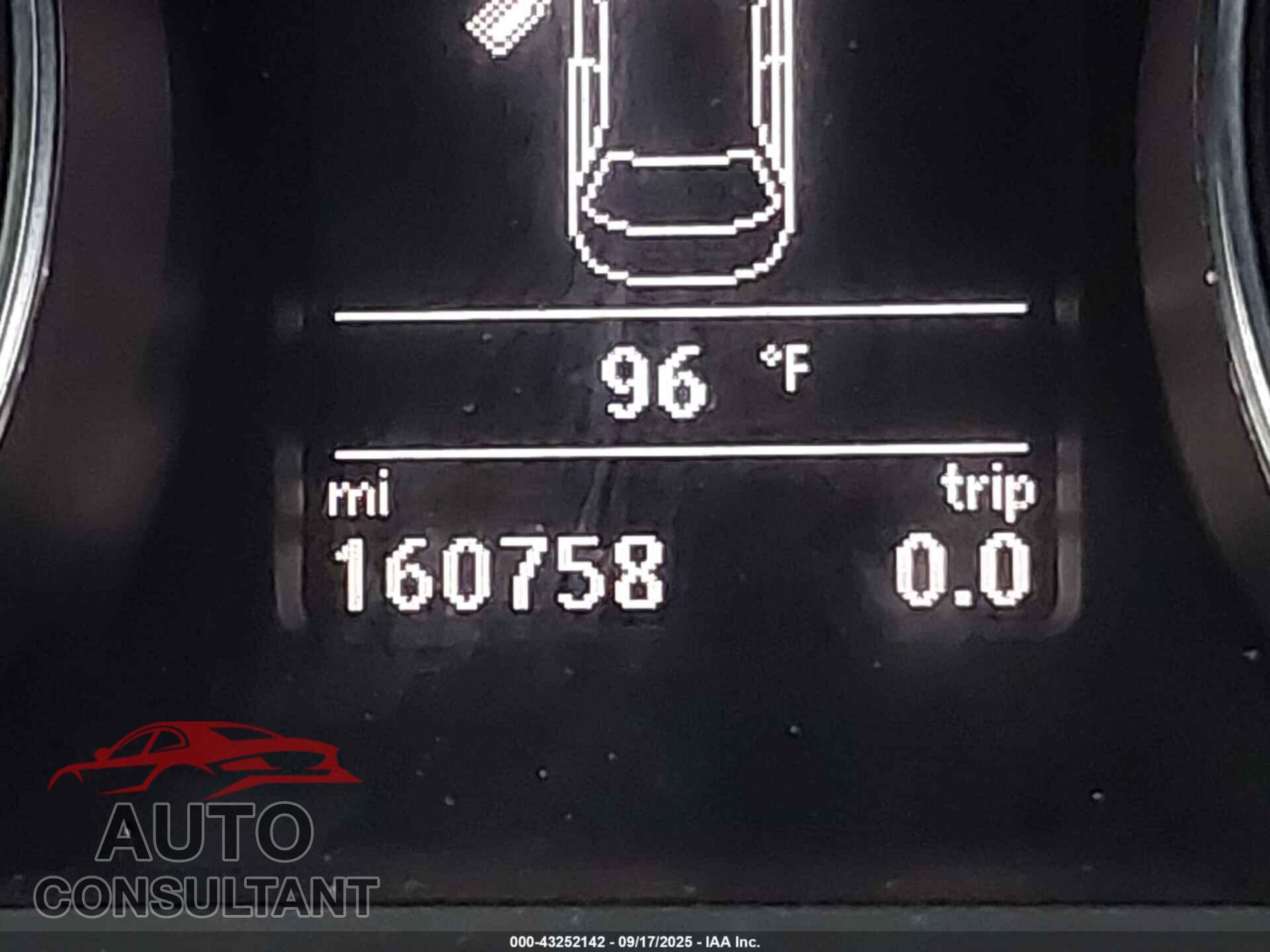 VOLKSWAGEN JETTA 2017 - 3VWDB7AJ7HM217868