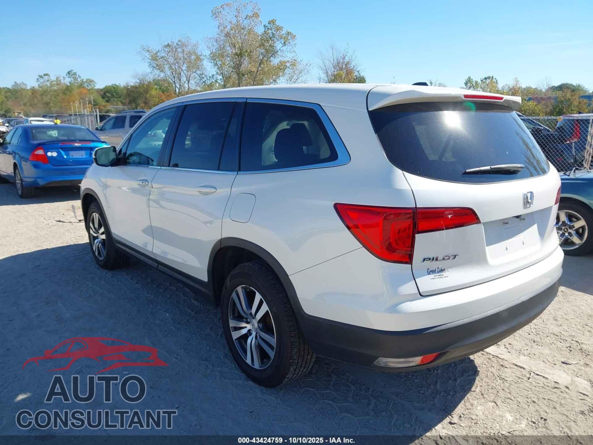 HONDA PILOT 2018 - 5FNYF6H66JB060803