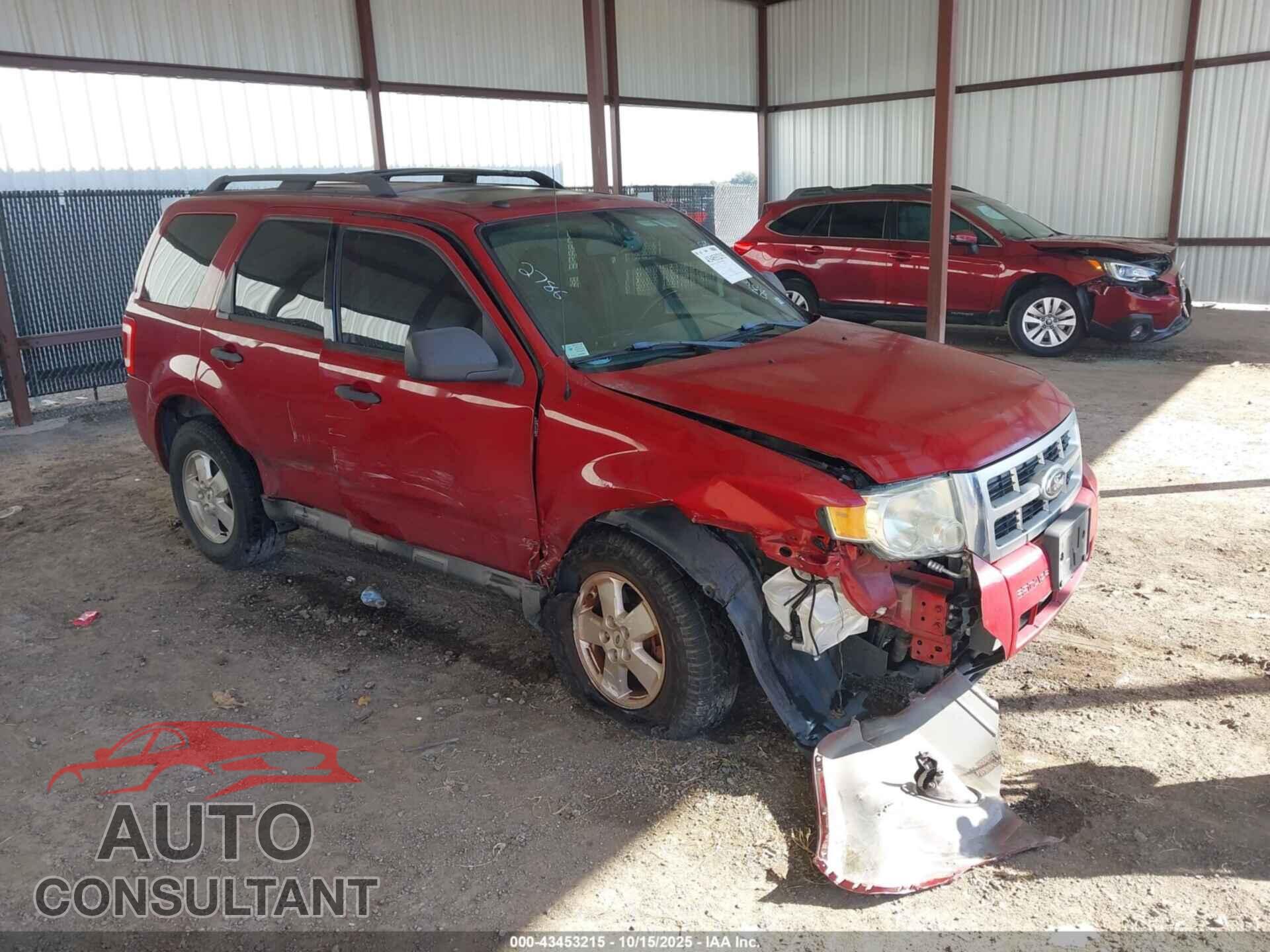 FORD ESCAPE 2011 - 1FMCU0D72BKB52745