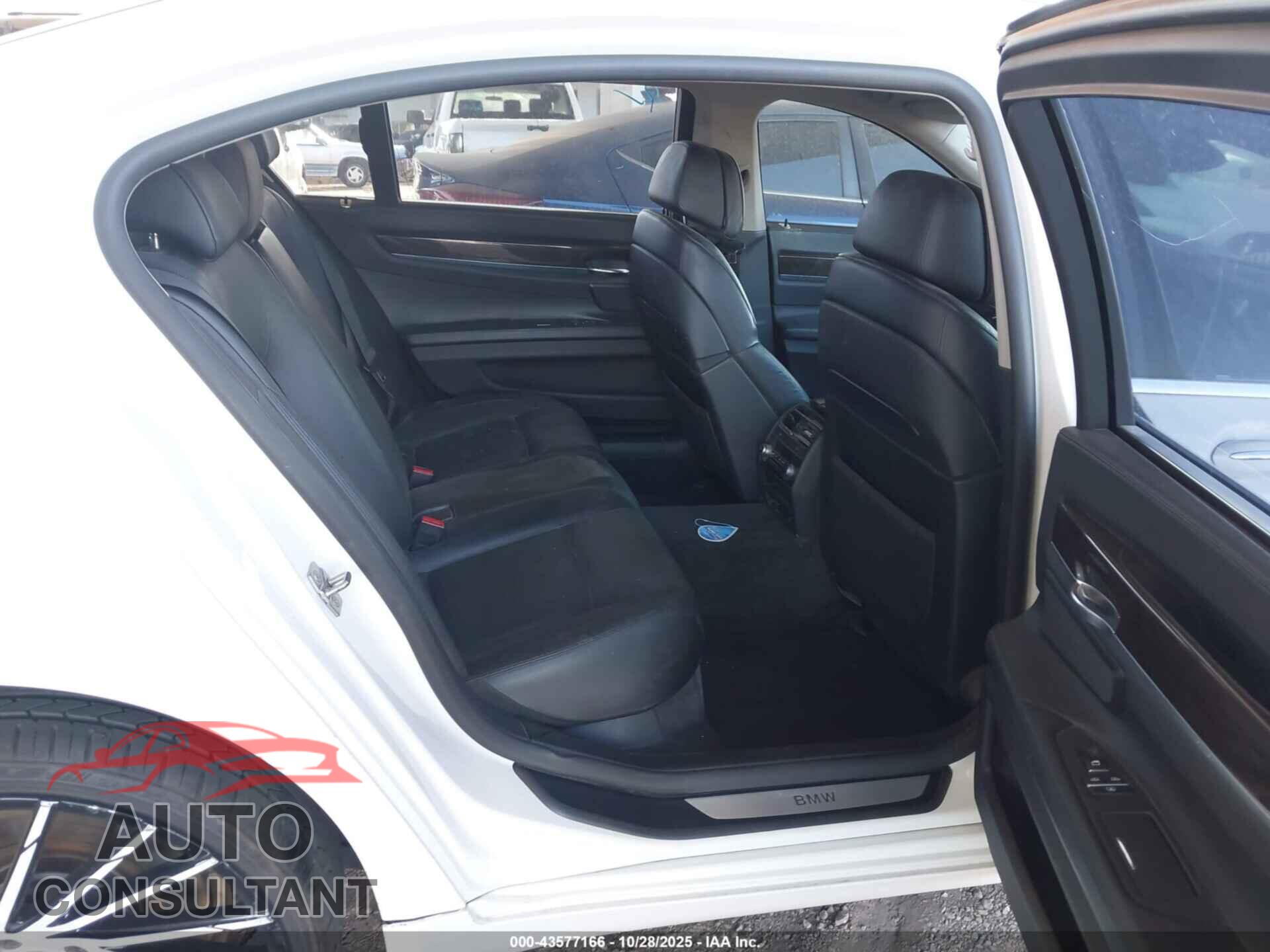 BMW 750LI 2012 - WBAKB8C51CC965247