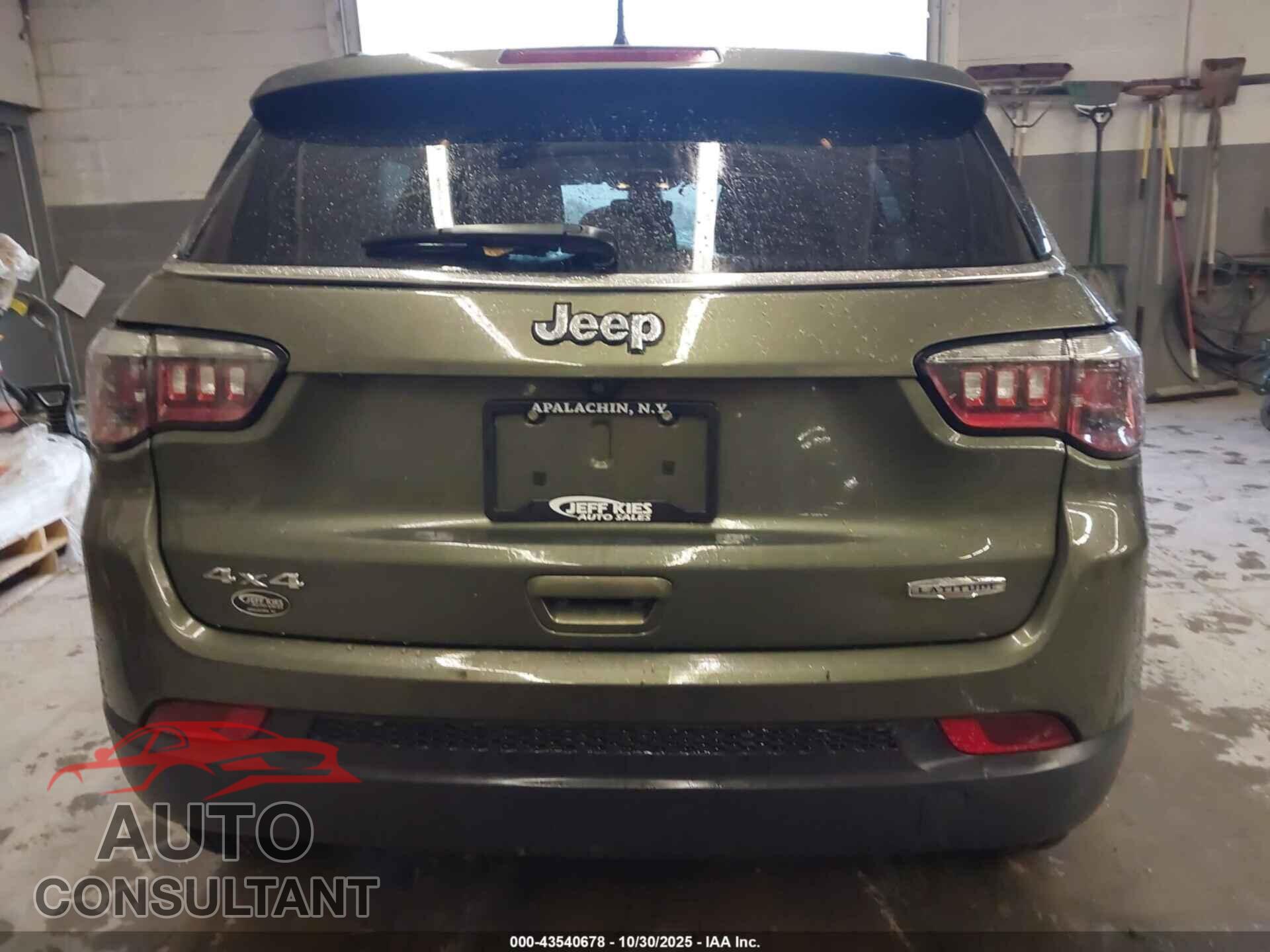 JEEP COMPASS 2018 - 3C4NJDBB3JT177736