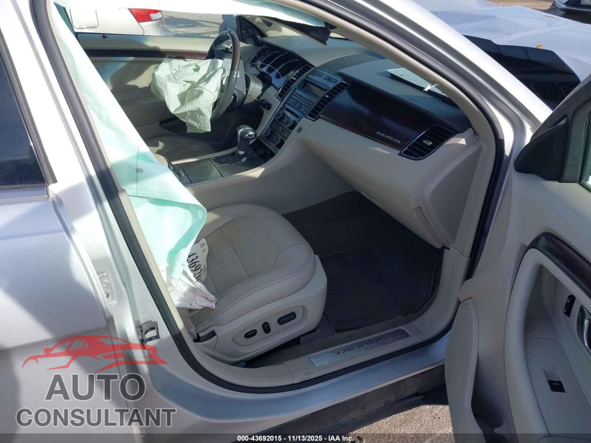 FORD TAURUS 2012 - 1FAHP2FW1CG143739