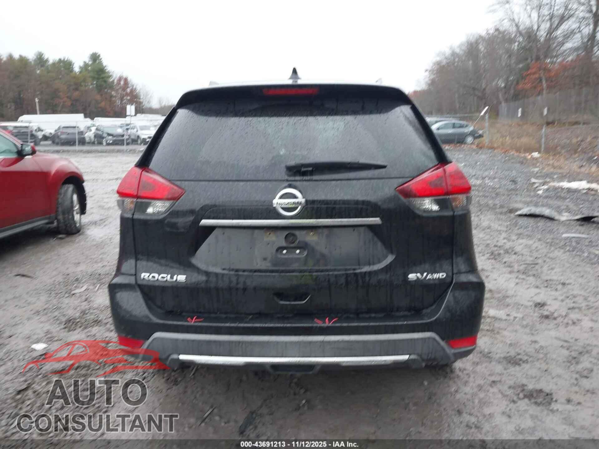NISSAN ROGUE 2017 - KNMAT2MVXHP577389