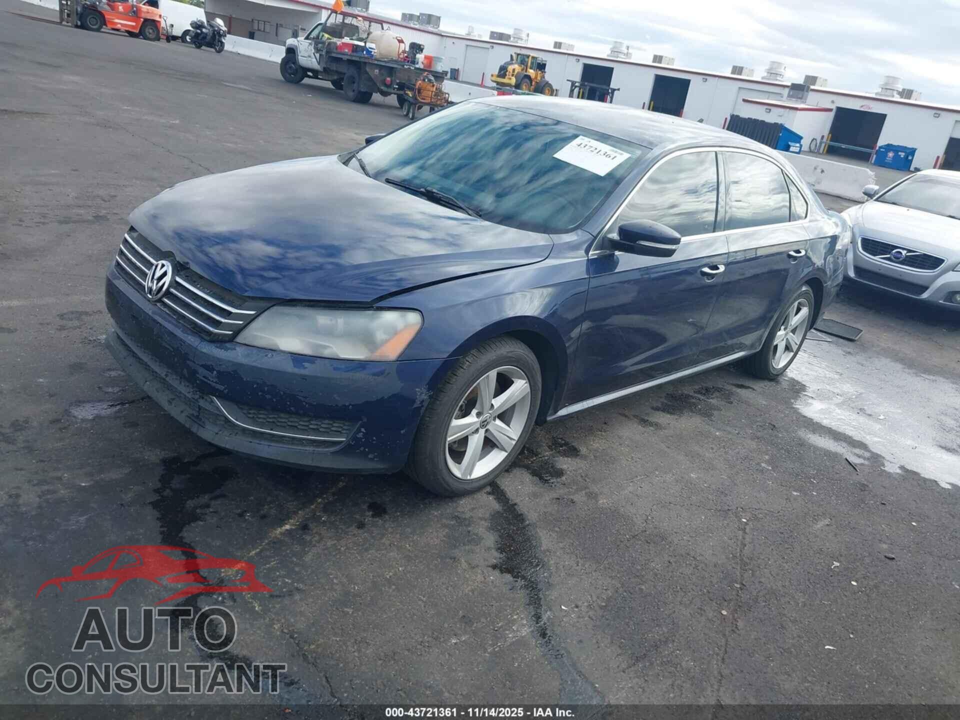 VOLKSWAGEN PASSAT 2014 - 1VWBT7A36EC080232