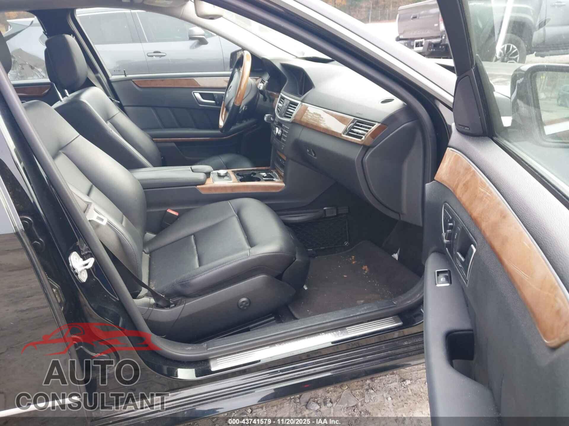 MERCEDES-BENZ E 350 2013 - WDDHF5KB3DA766856