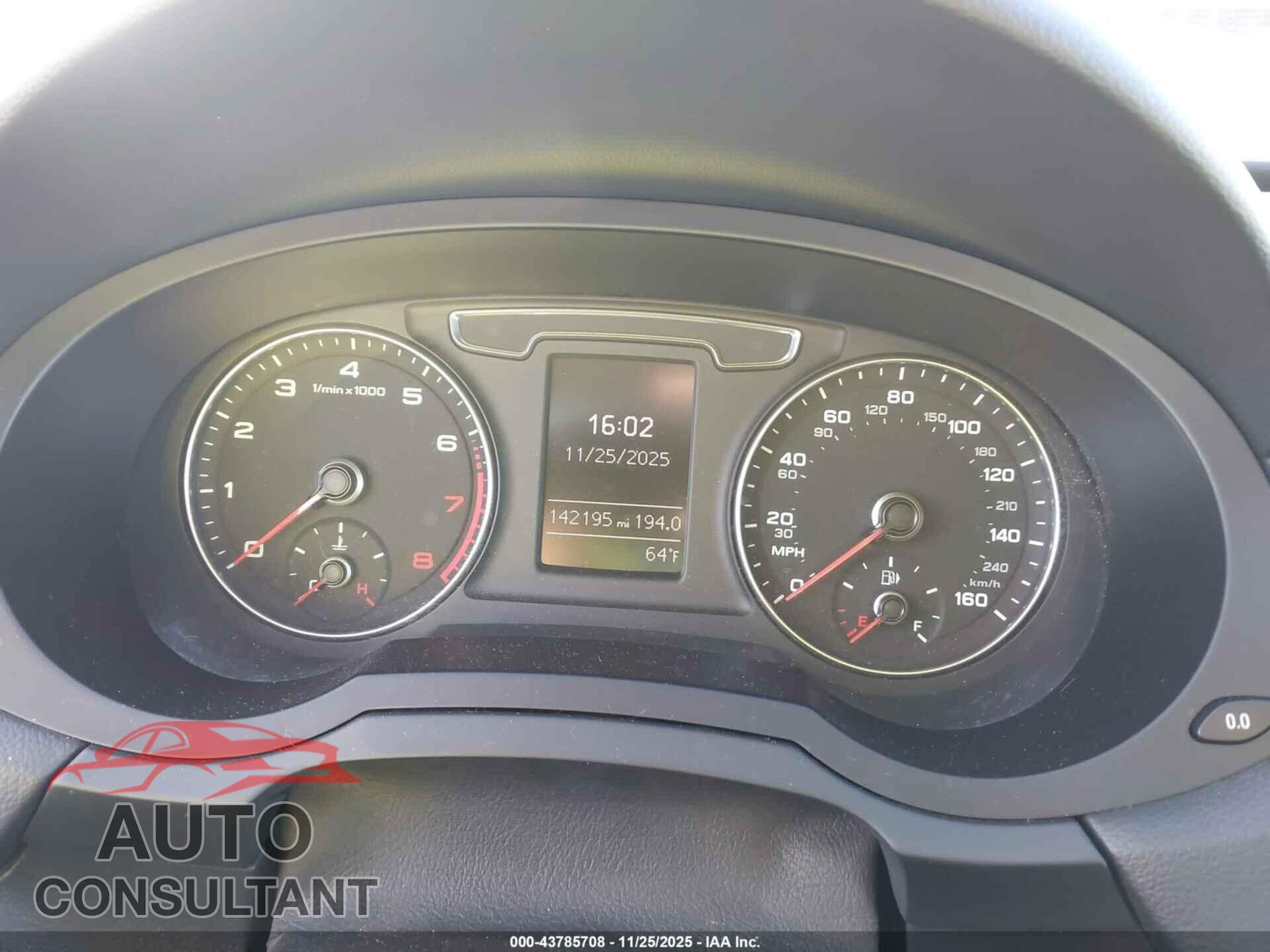 AUDI Q3 2017 - WA1ECCFS2HR012529