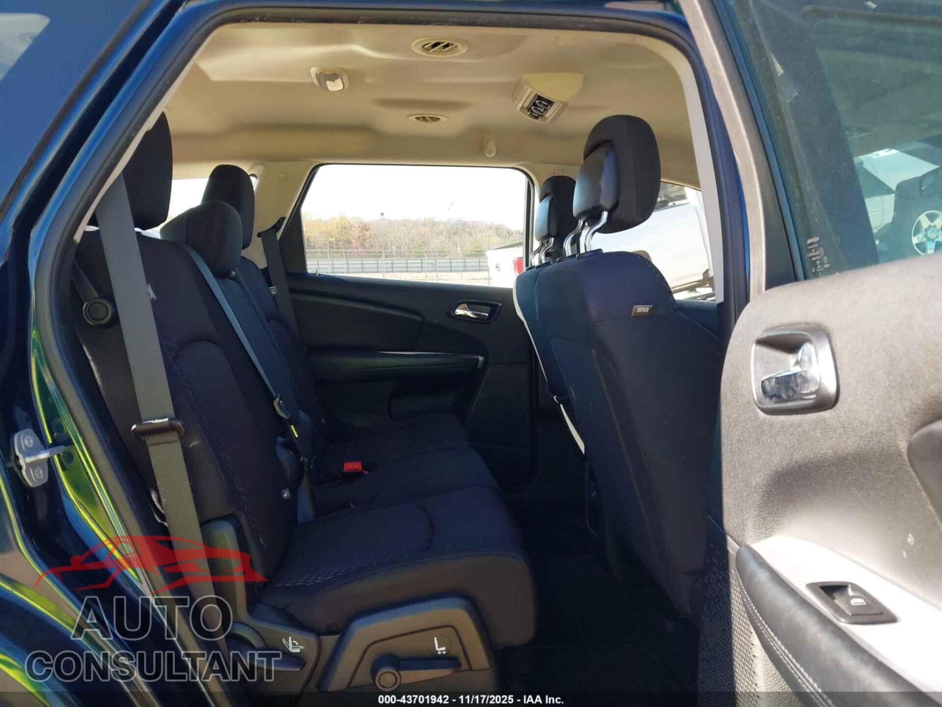 DODGE JOURNEY 2015 - 3C4PDCAB4FT630409