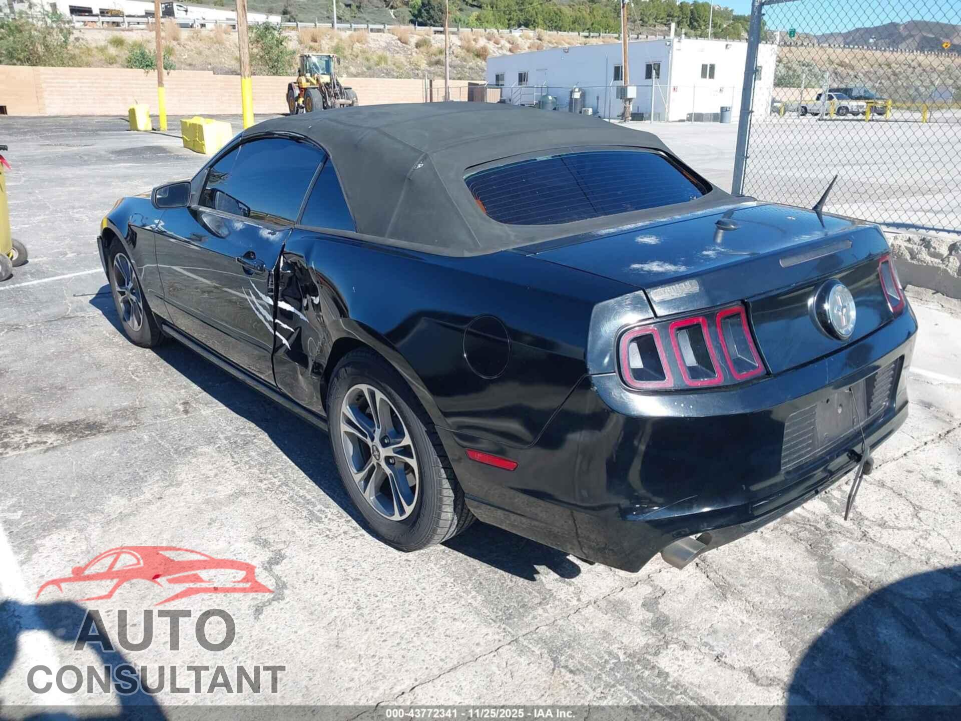 FORD MUSTANG 2014 - 1ZVBP8EM0E5213228