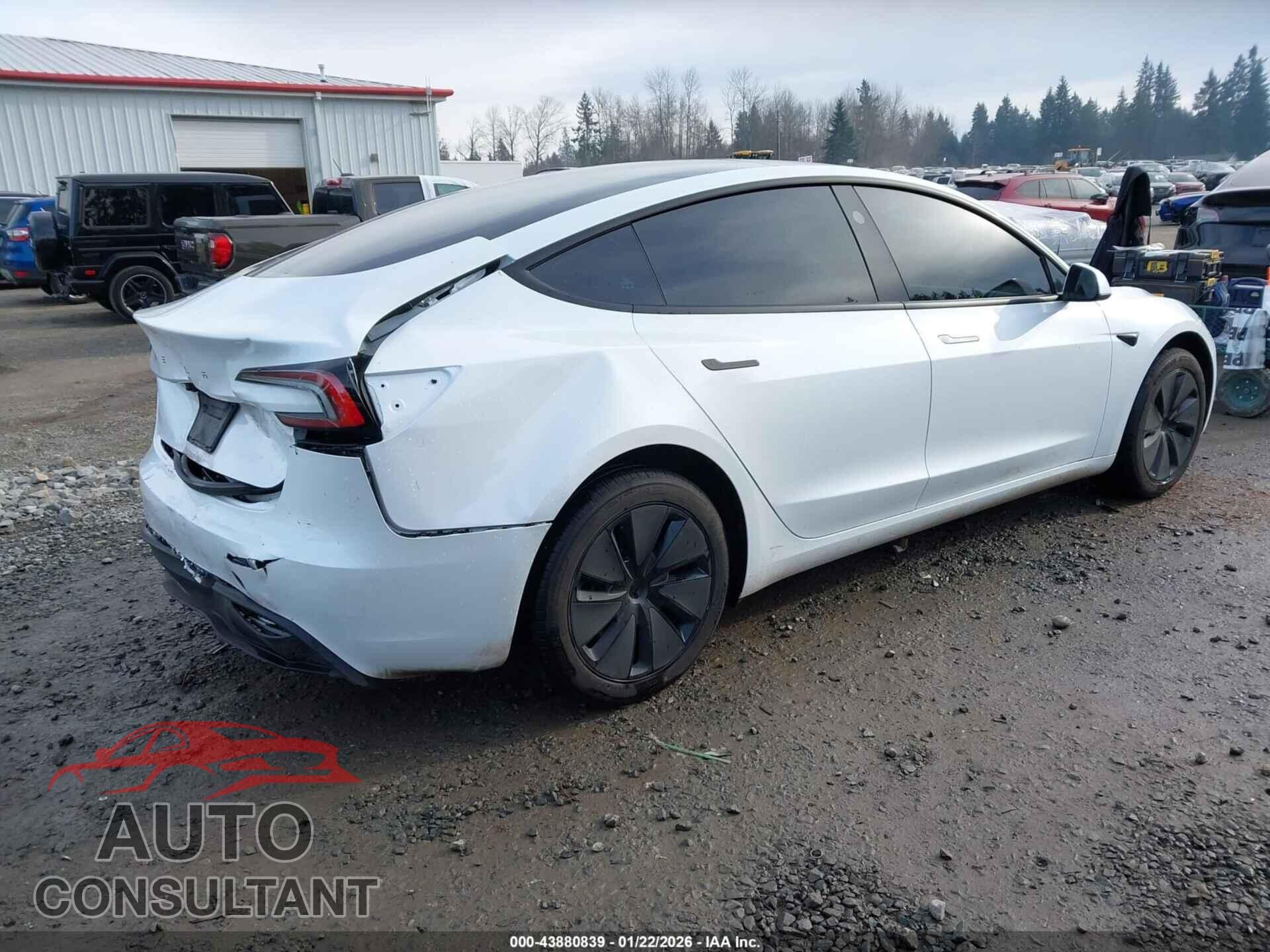 TESLA MODEL 3 2025 - 5YJ3E1EA4SF012825