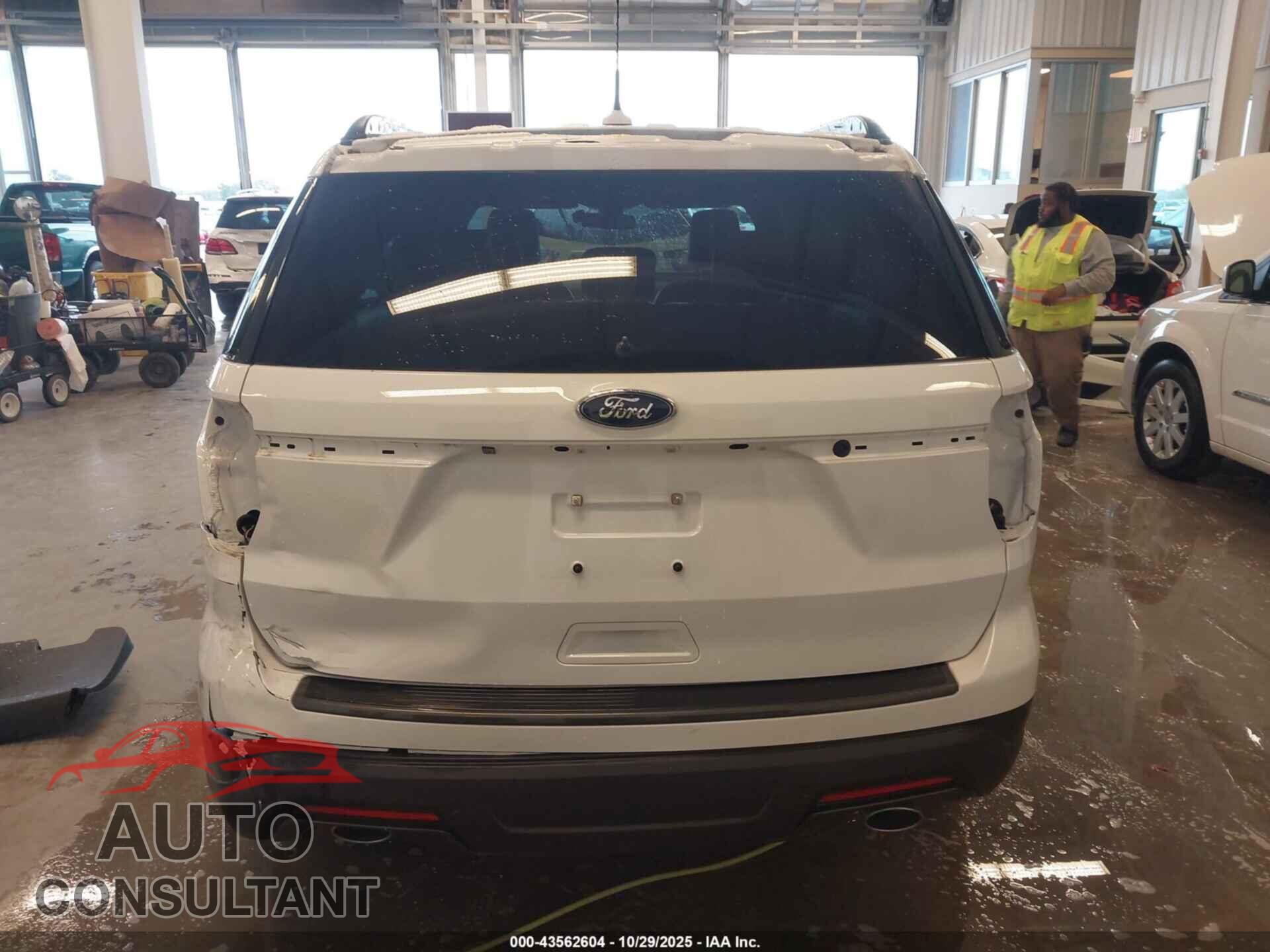 FORD EXPLORER 2018 - 1FM5K7D87JGB78632