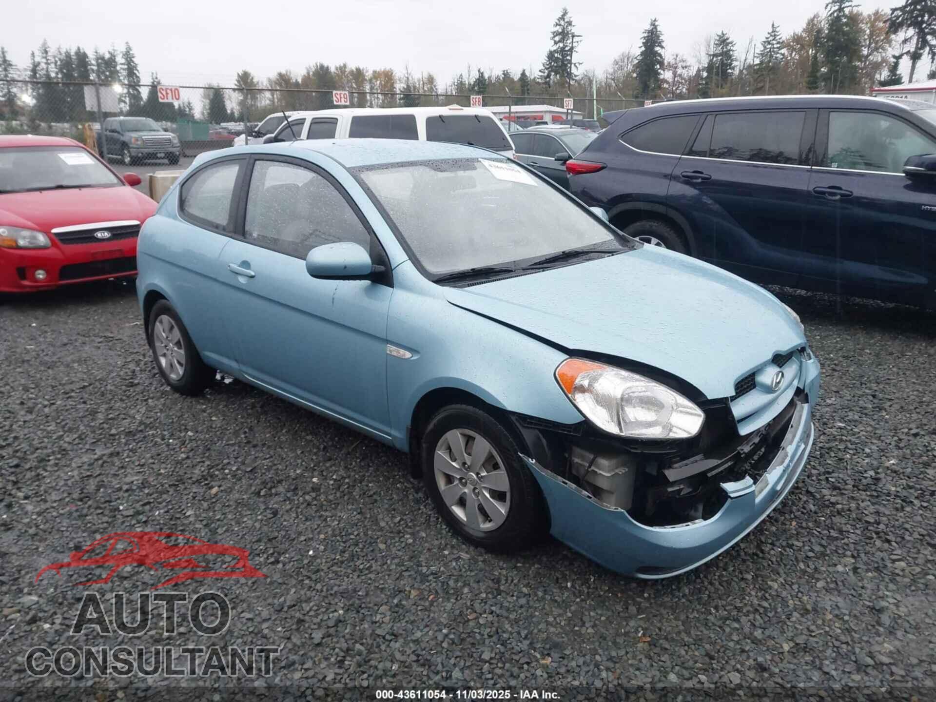 HYUNDAI ACCENT 2011 - KMHCM3AC0BU200332
