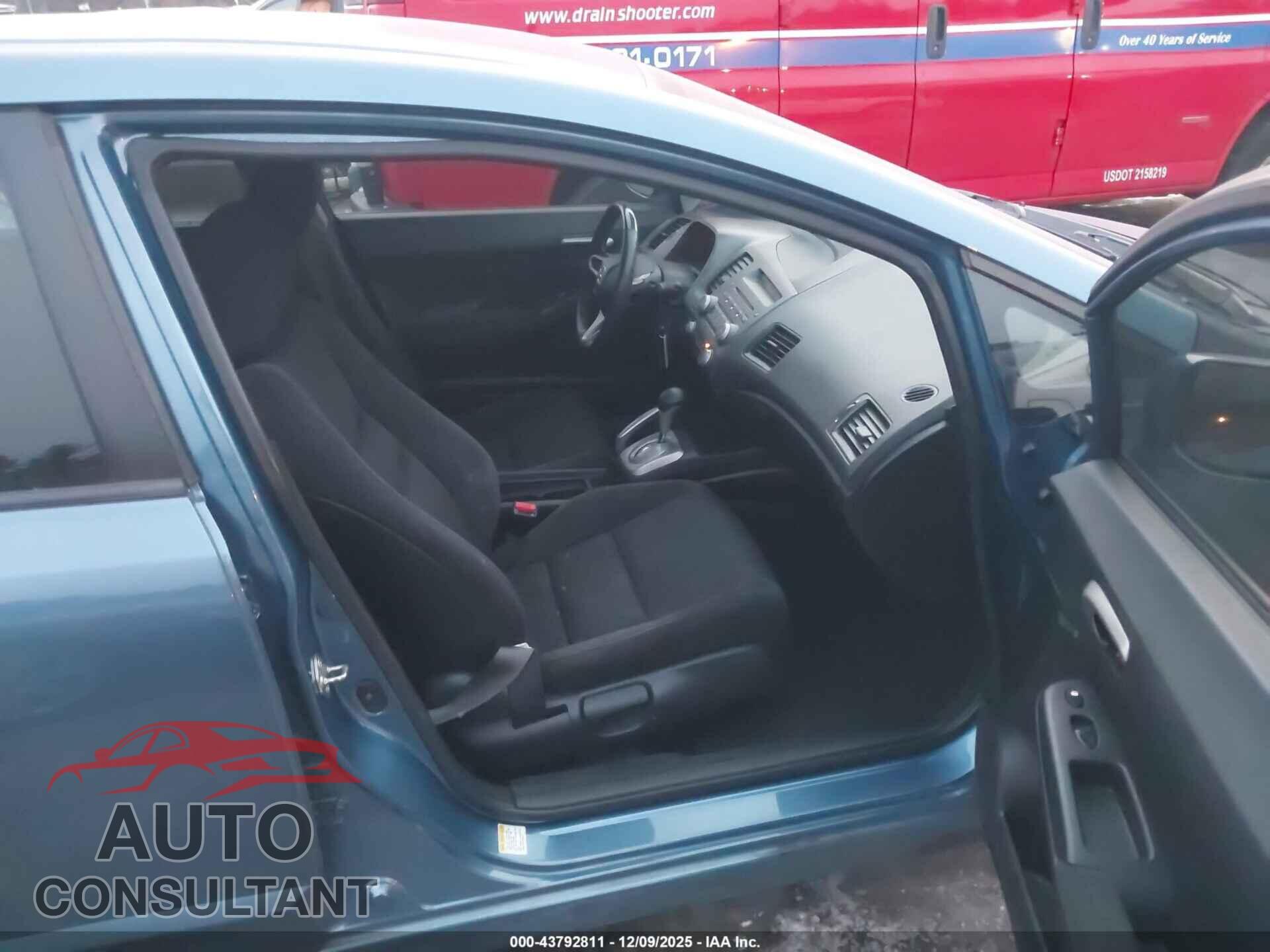 HONDA CIVIC 2010 - 2HGFA1F66AH309477