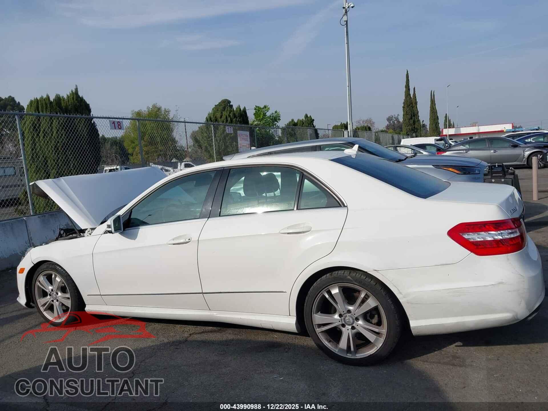 MERCEDES-BENZ E 350 2013 - WDDHF5KB8DA717586