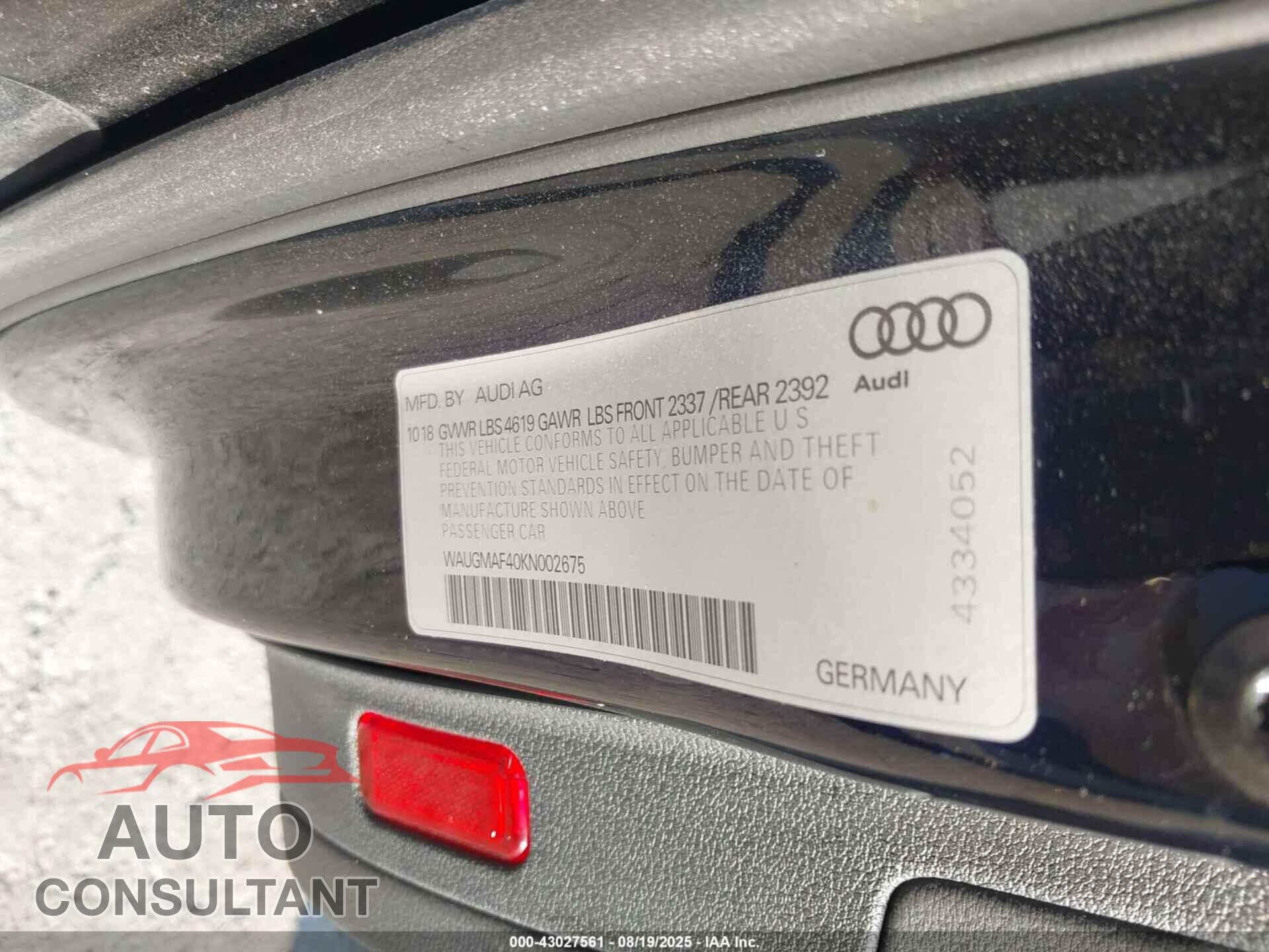 AUDI A4 2019 - WAUGMAF40KN002675