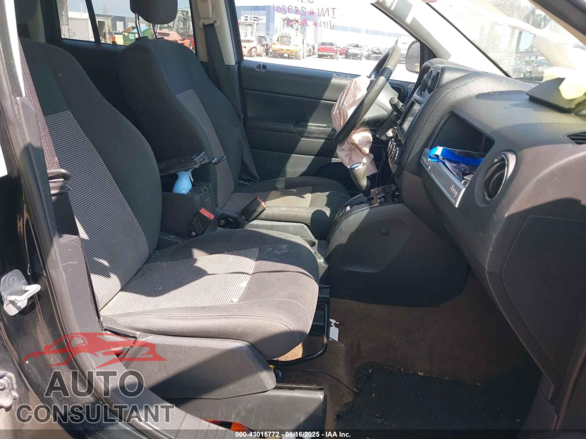 JEEP COMPASS 2014 - 1C4NJCBA4ED843662