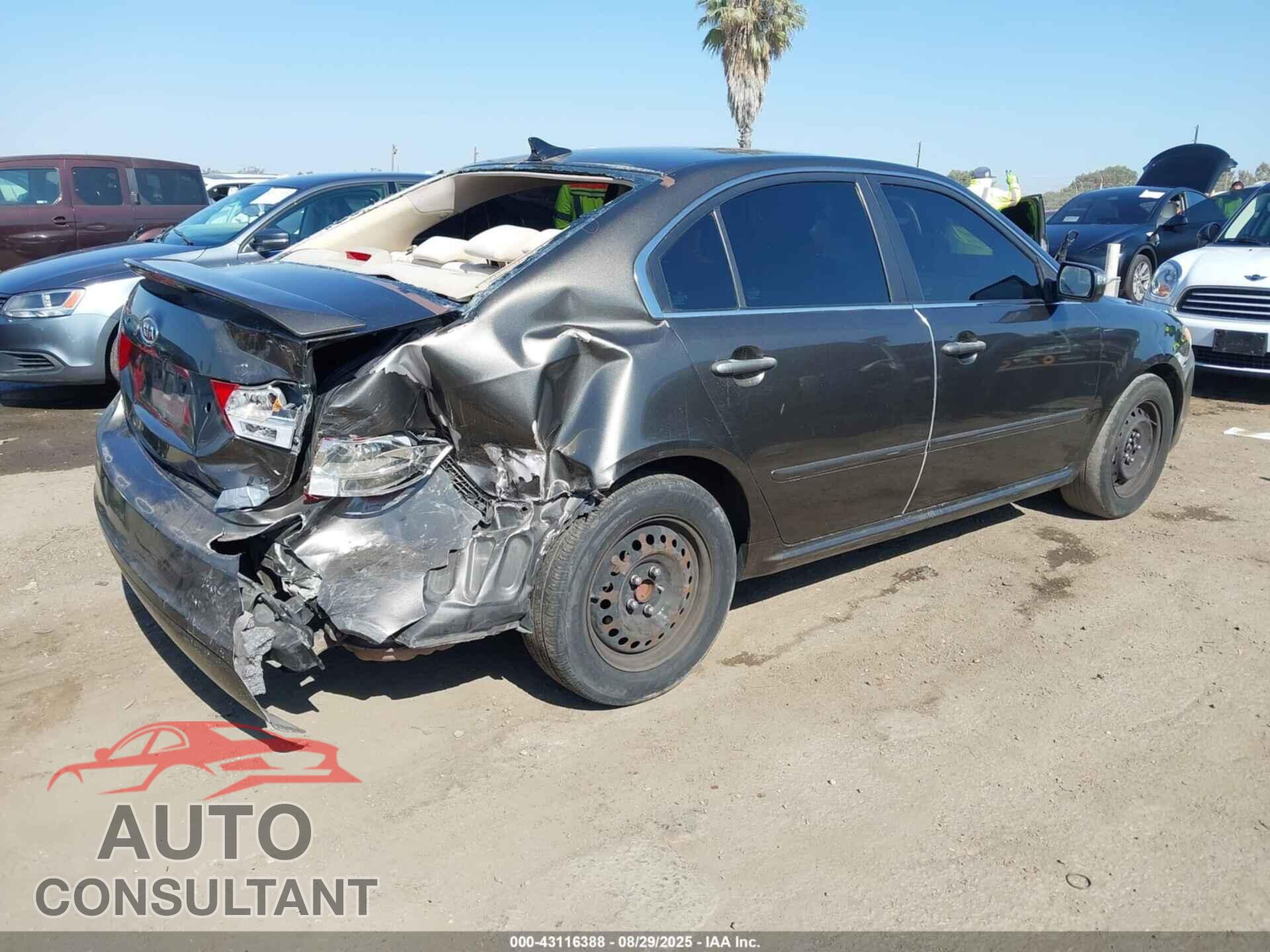KIA OPTIMA 2009 - KNAGE228X95333494