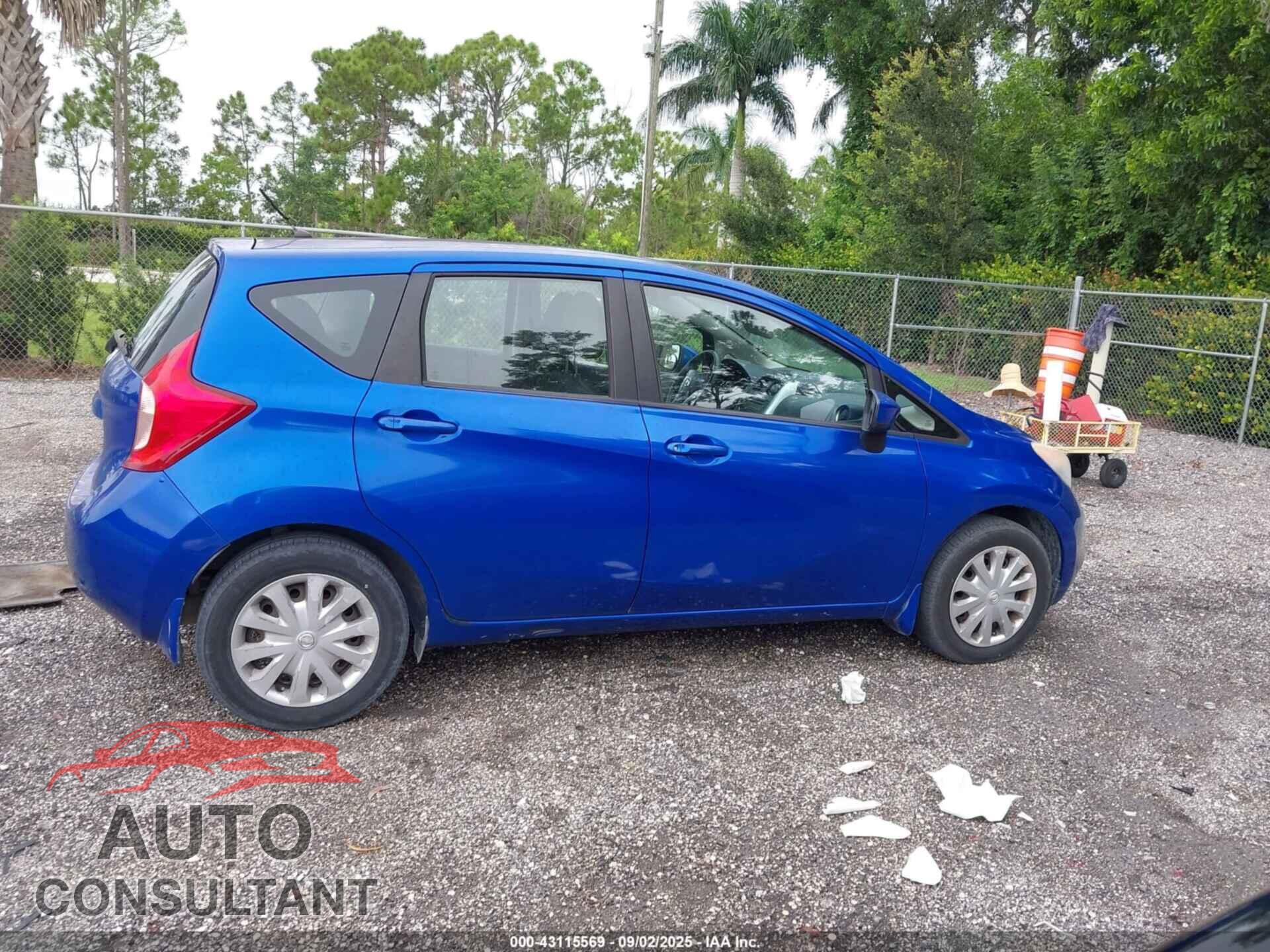 NISSAN VERSA NOTE 2015 - 3N1CE2CP6FL448504