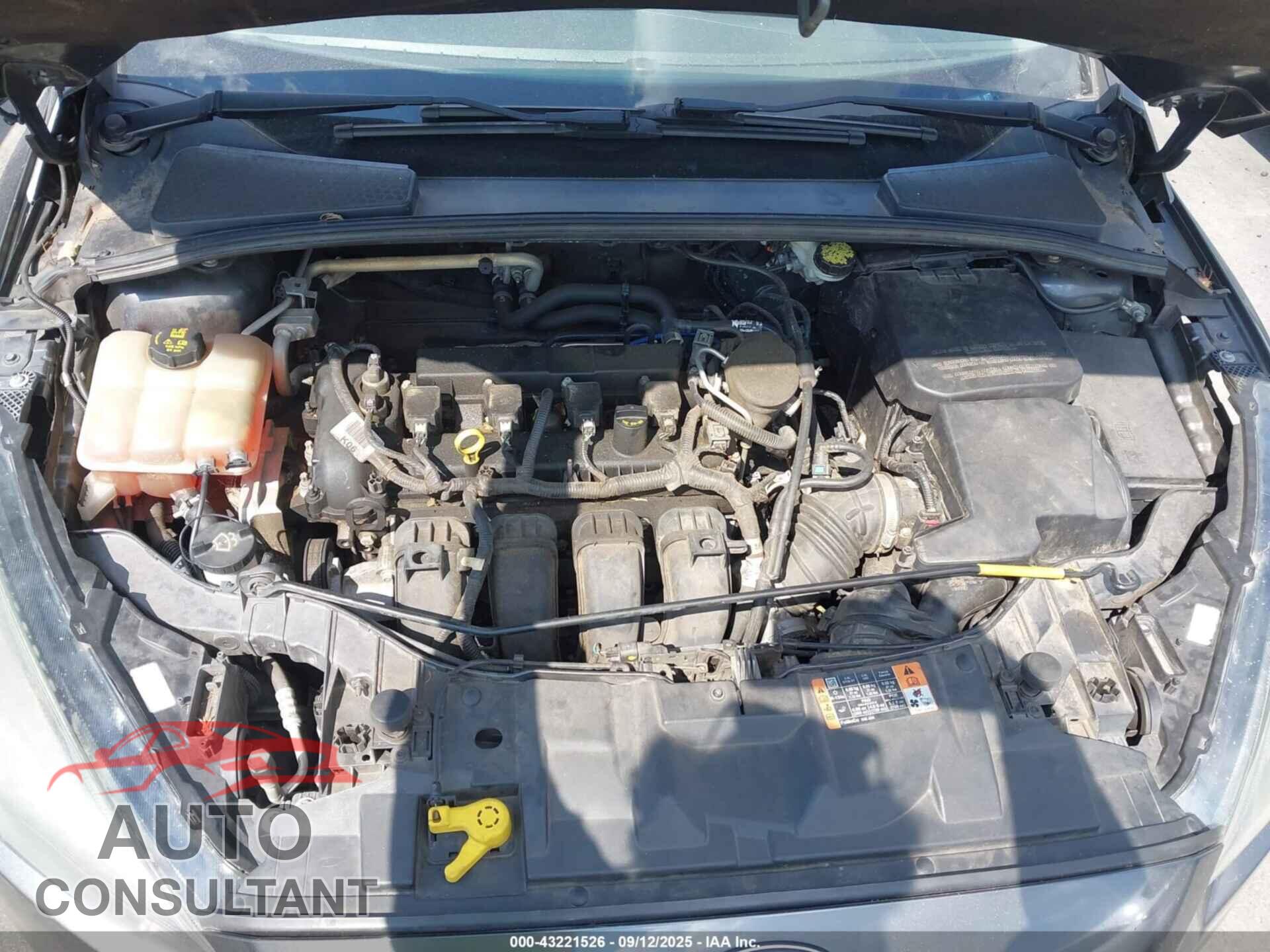 FORD FOCUS 2015 - 1FADP3K27FL283135