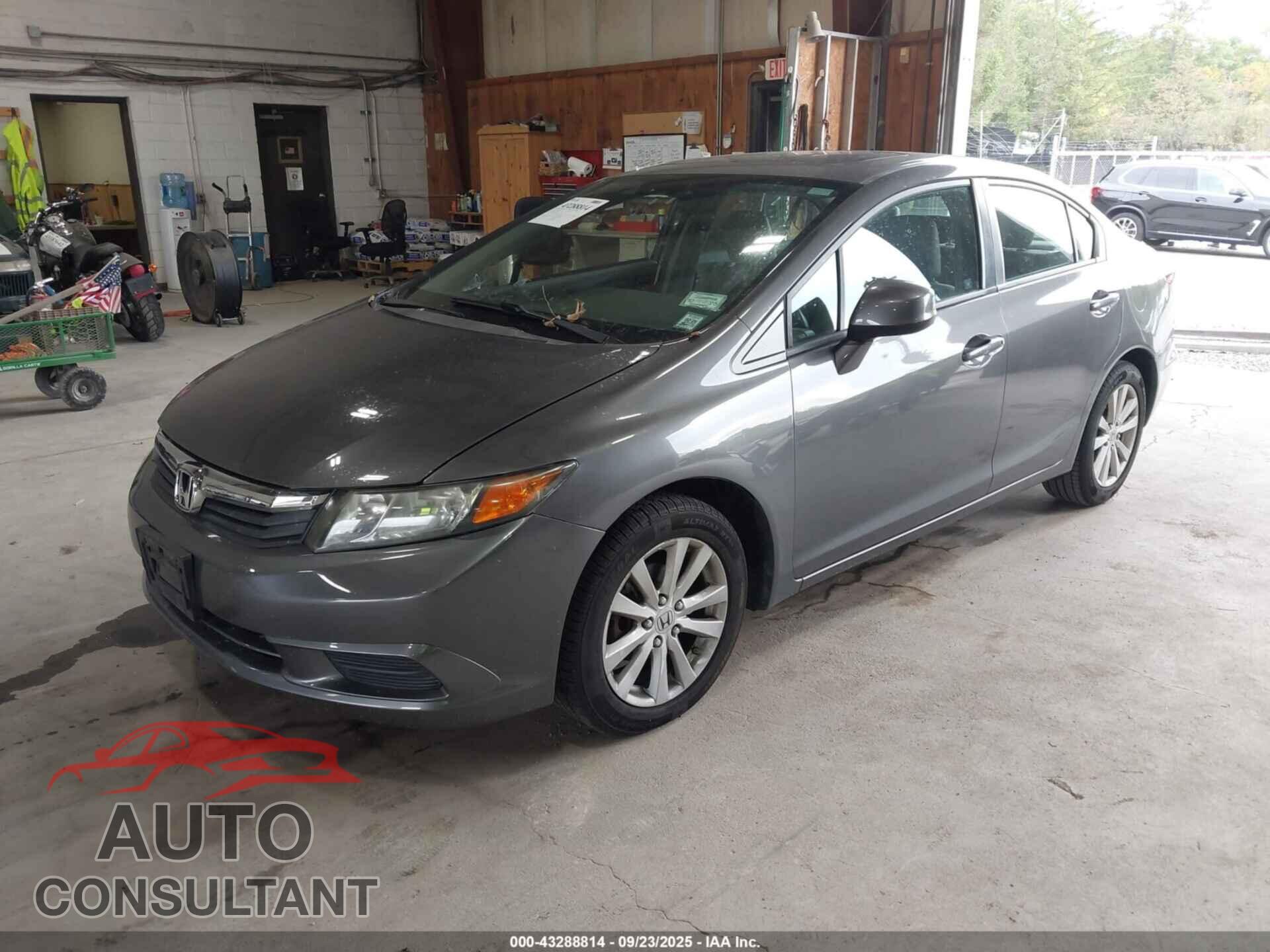 HONDA CIVIC 2012 - 2HGFB2F93CH549649