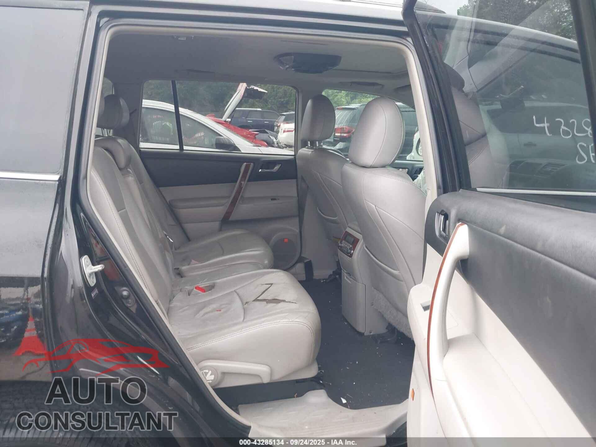 TOYOTA HIGHLANDER 2013 - 5TDDK3EH7DS218225