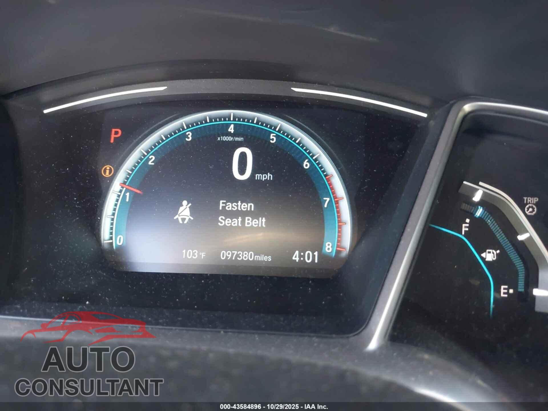 HONDA CIVIC 2018 - JHMFC1F31JX014277
