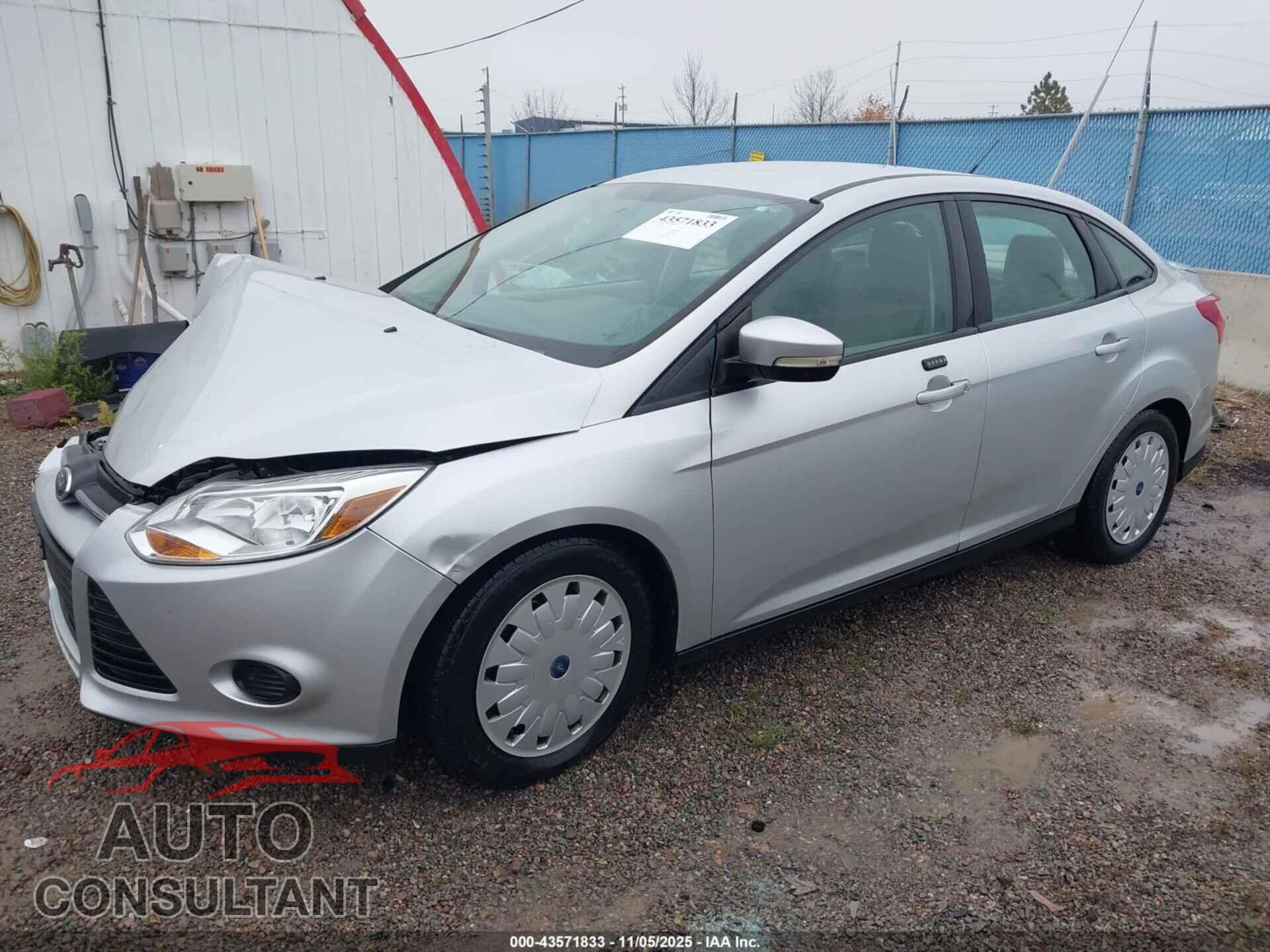 FORD FOCUS 2014 - 1FADP3F2XEL241938
